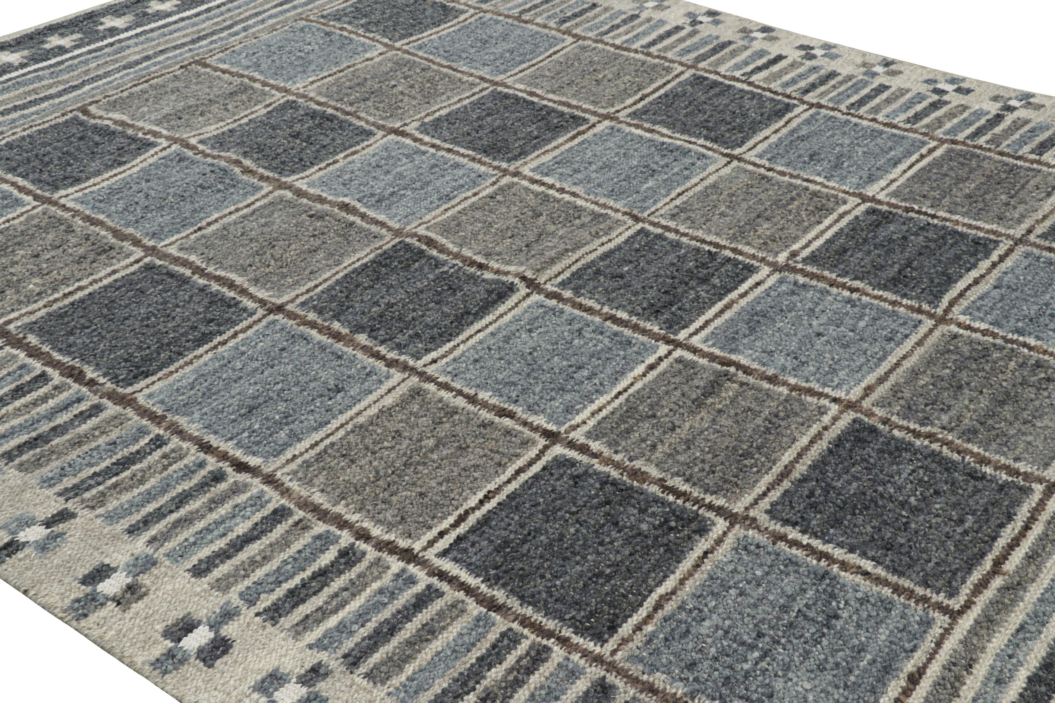 Made with handwoven wool, this 9x12 contemporary rug is an exciting new addition to Rug & Kilim’s Scandinavian “Nu” rug collection—a contemporary reimagining of Swedish minimalism and vintage rugs and textiles of Rollakan and Rya traditions.

On the