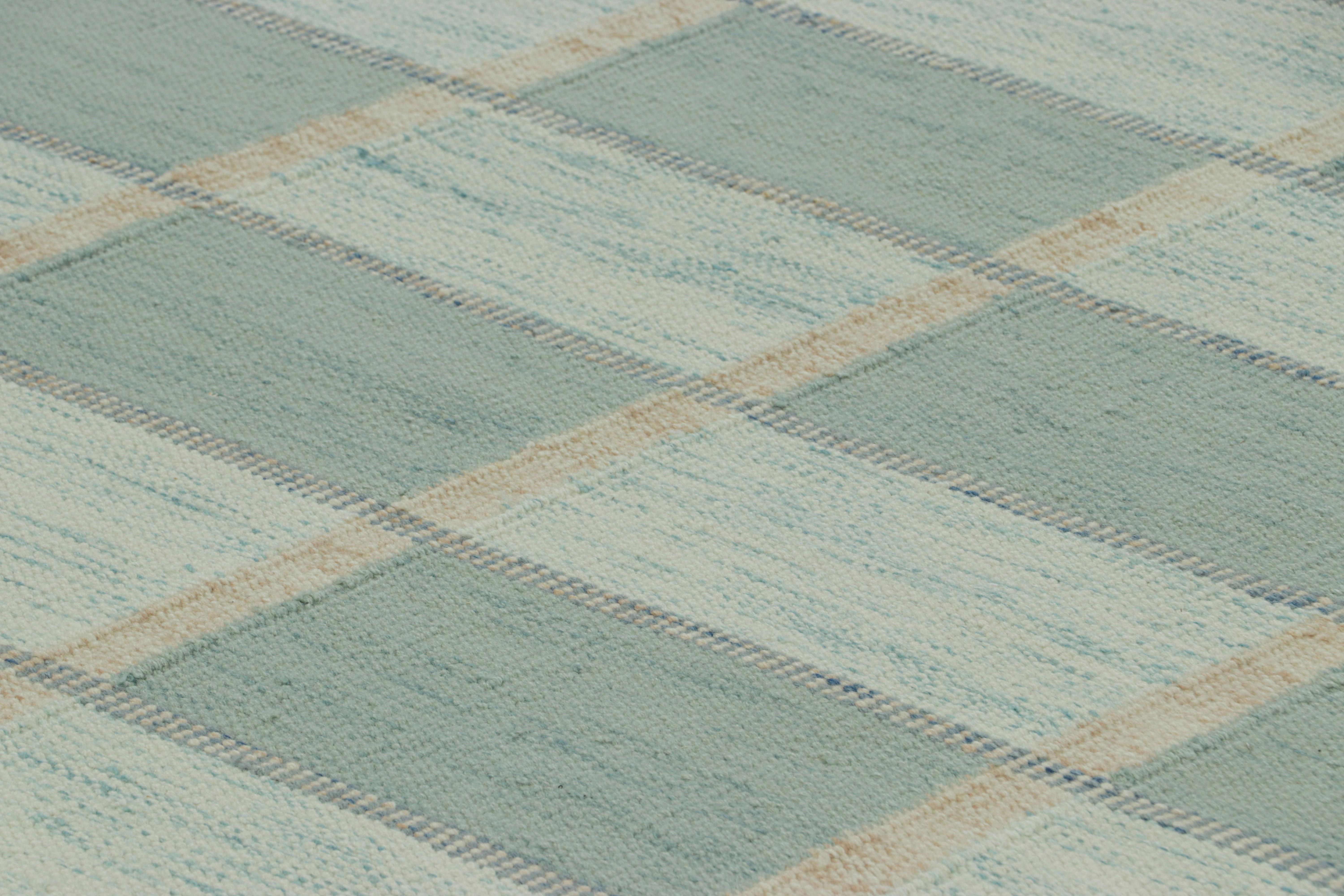 Realizzato in lana intrecciata a mano, questo tappeto 8x10 è un'entusiasmante novità della collezione di tappeti scandinavi di Rug & Kilim: una rivisitazione contemporanea del minimalismo svedese e dei tappeti e tessuti vintage delle tradizioni