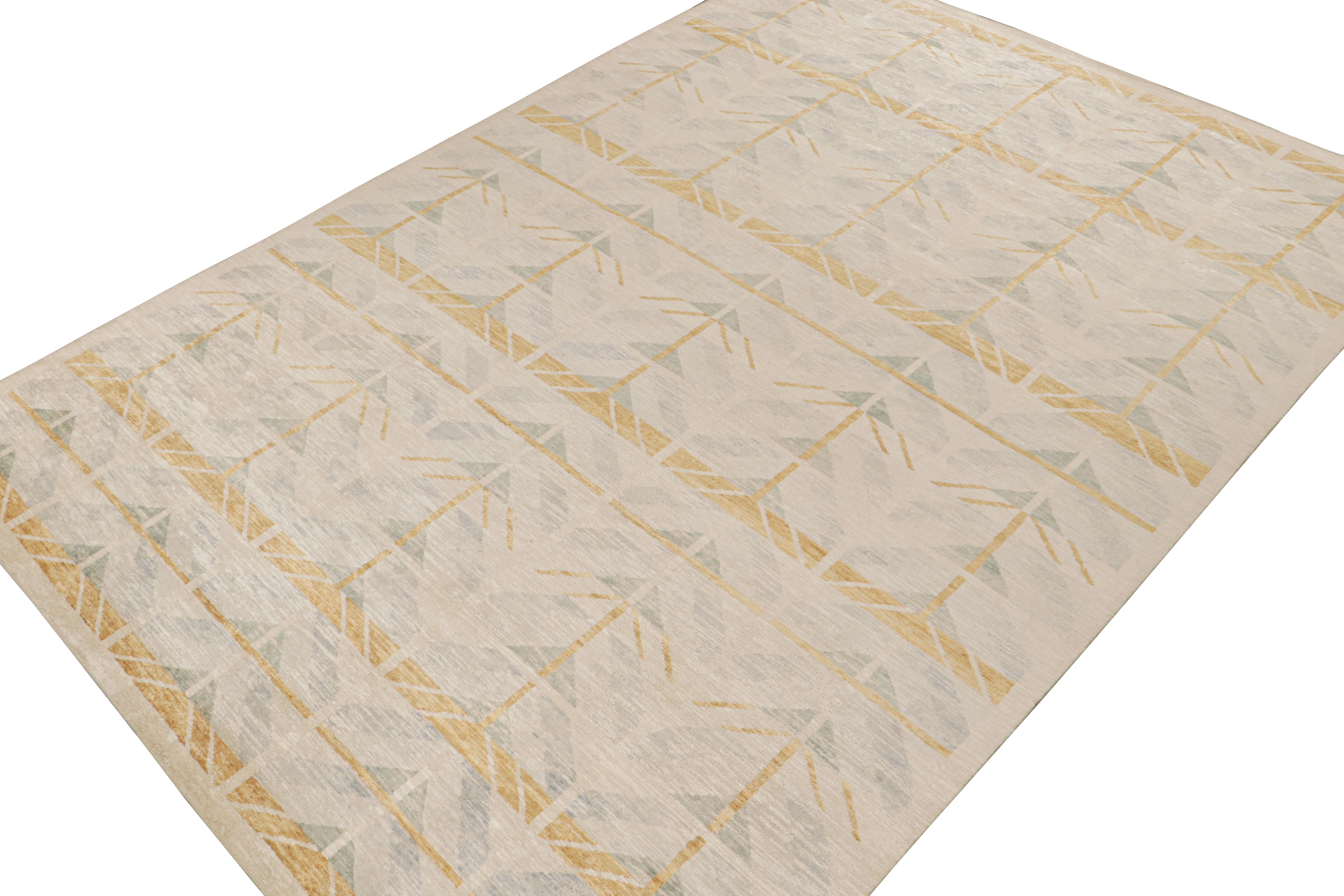 Indian Rug & Kilim’s Scandinavian-Style Rug with Gold & Beige Geometric Patterns  For Sale