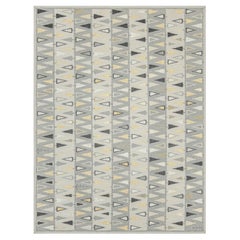 Rug
Kilim
s Teppich im skandinavischen Stil mit grauem, beigem und goldenem geometrischem Muster