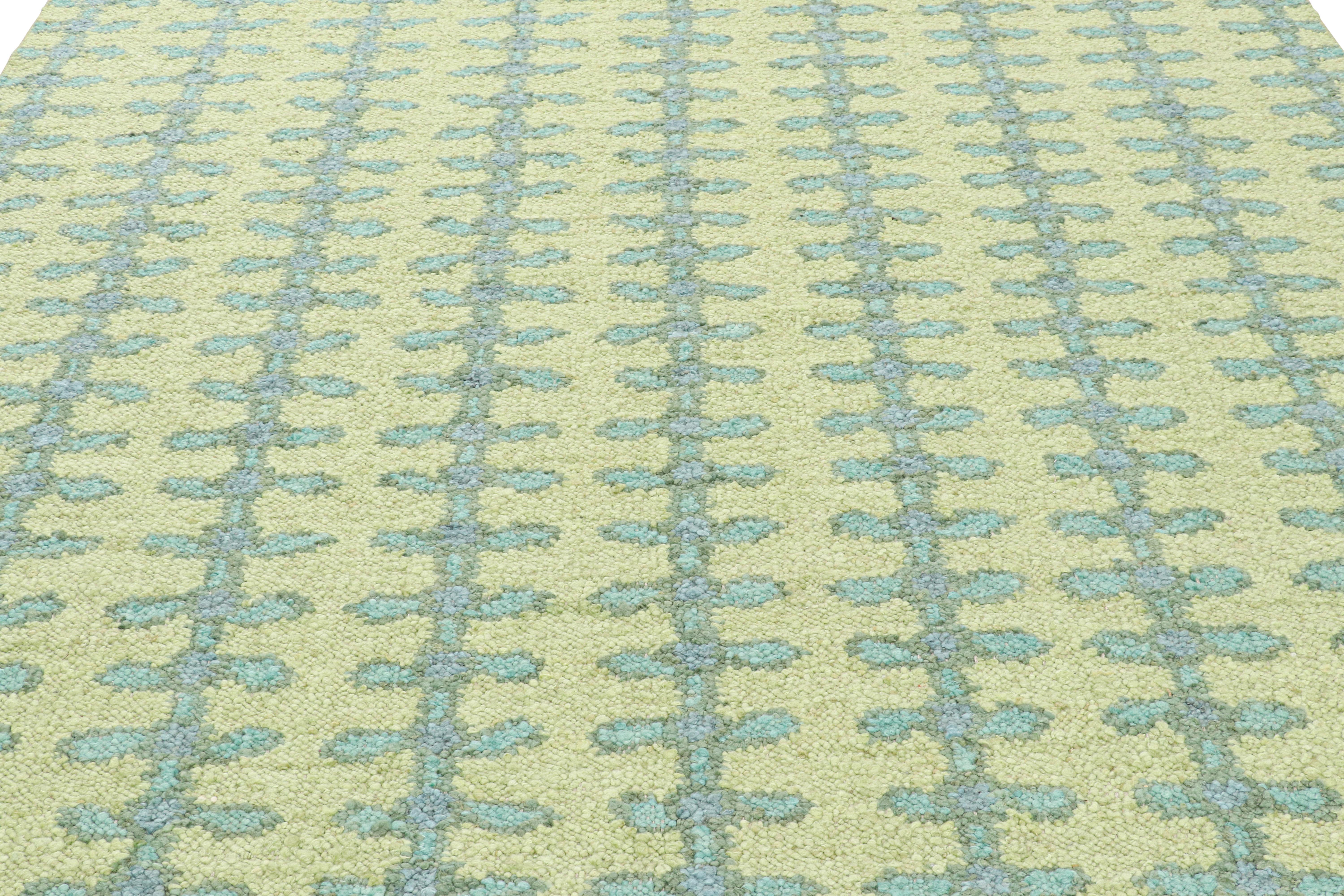 Moderno Tappeto in stile scandinavo Rug & Kilim con motivo floreale verde e blu in vendita