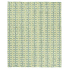 Tapis de style scandinave à motif floral vert et bleu de Rug & Kilim