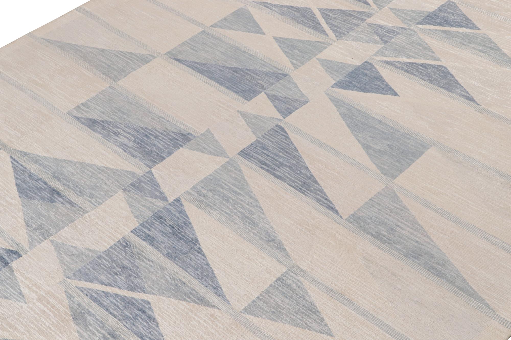 This contemporary 10x14 rug is an exciting new addition to the award-winning Scandinavian Collection by Rug & Kilim. Hand knotted in a proprietary blend of wool and silk, its construction marks a luxurious new high-end take on Swedish Rya and