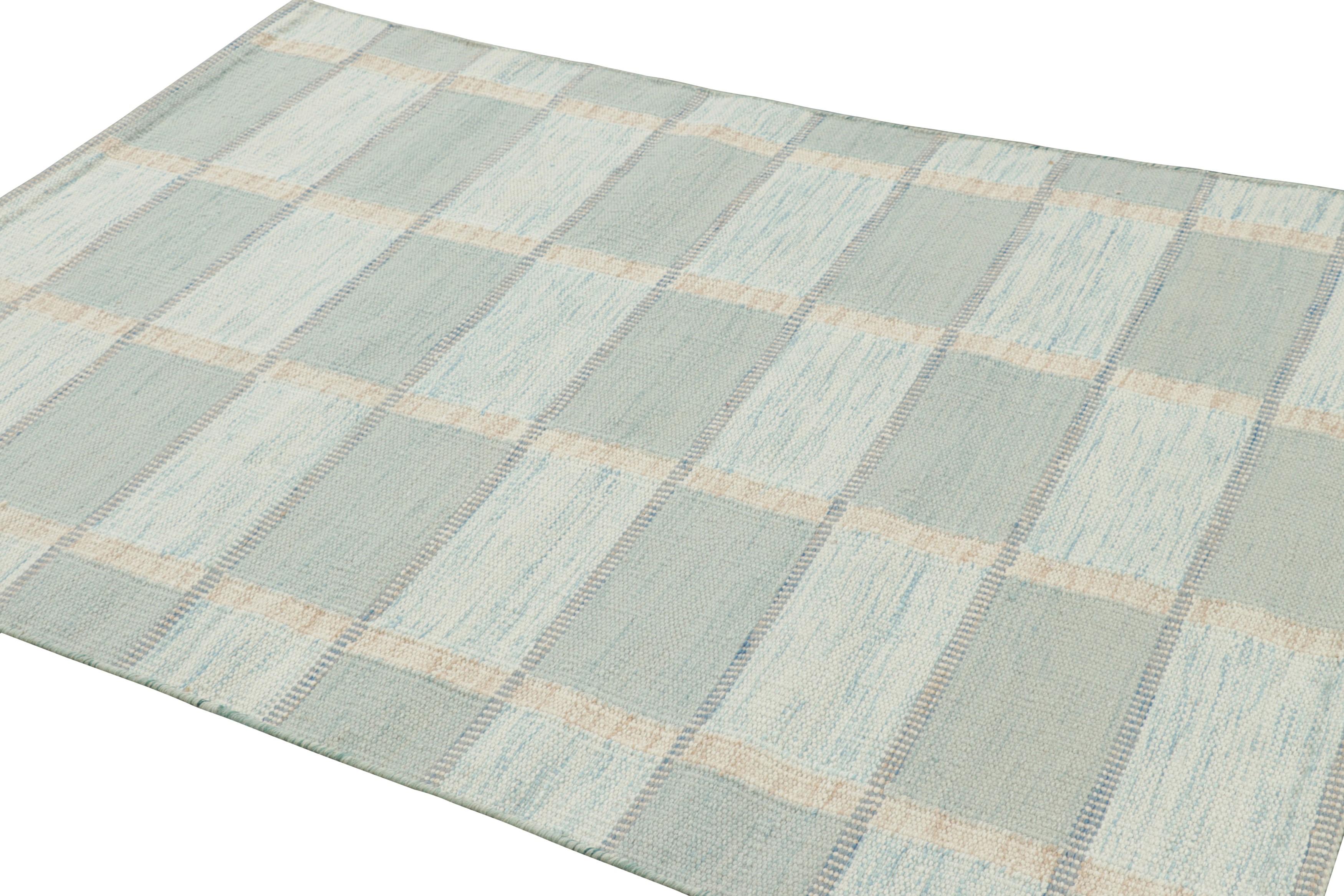 Alfombra de estilo escandinavo de Rug & Kilim con motivos geométricos azul marino Tejido a mano en venta