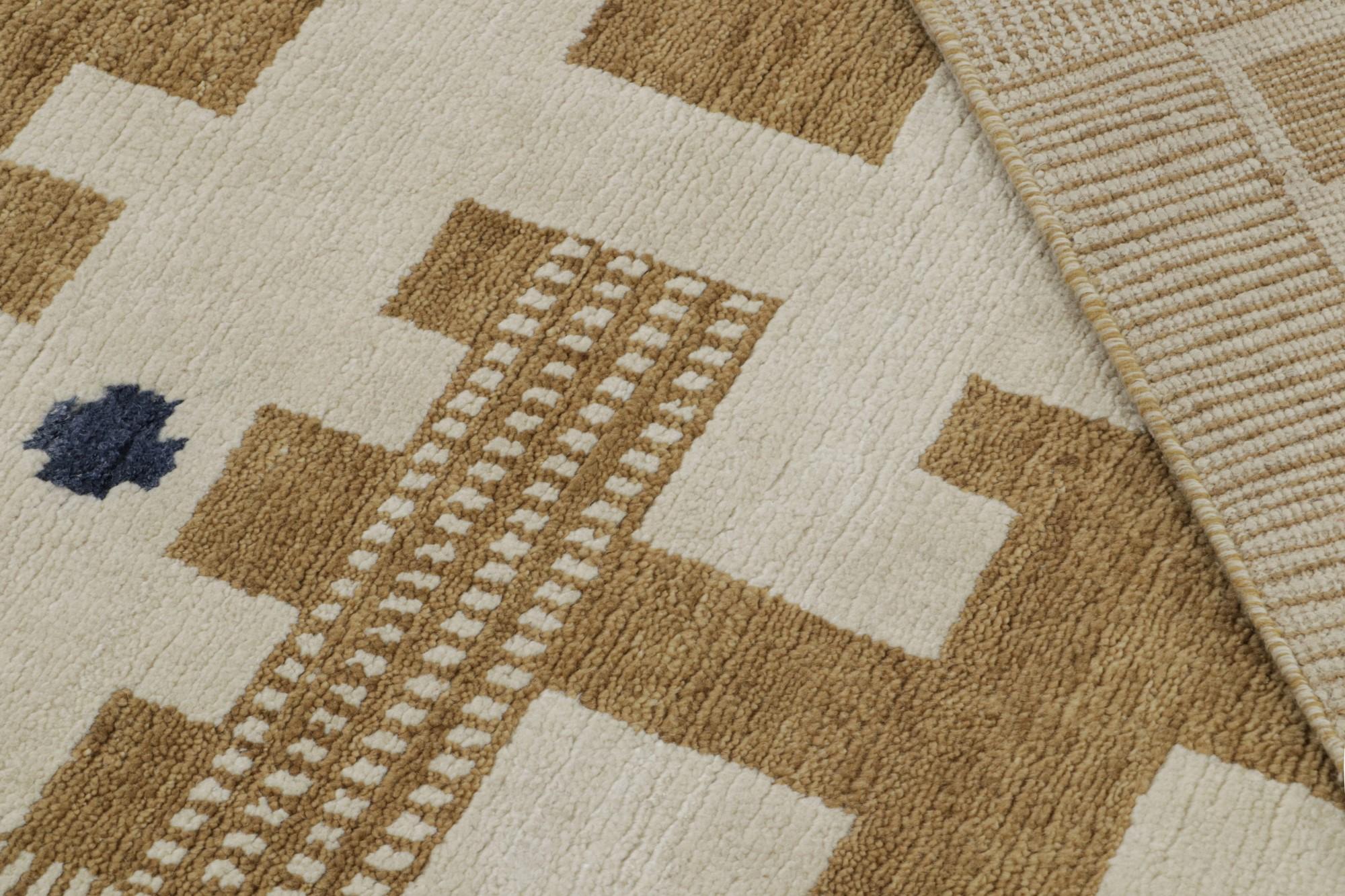 Contemporary Rug & Kilim’s Scandinavian Style Rug with White & Gold Geometric Patterns For Sale