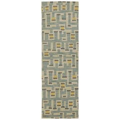 Tapis & Kilim's Scandinavian Style Runner in Blue, Beige & Gold Geometric Pattern (tapis de style scandinave à motif géométrique bleu, beige et or)