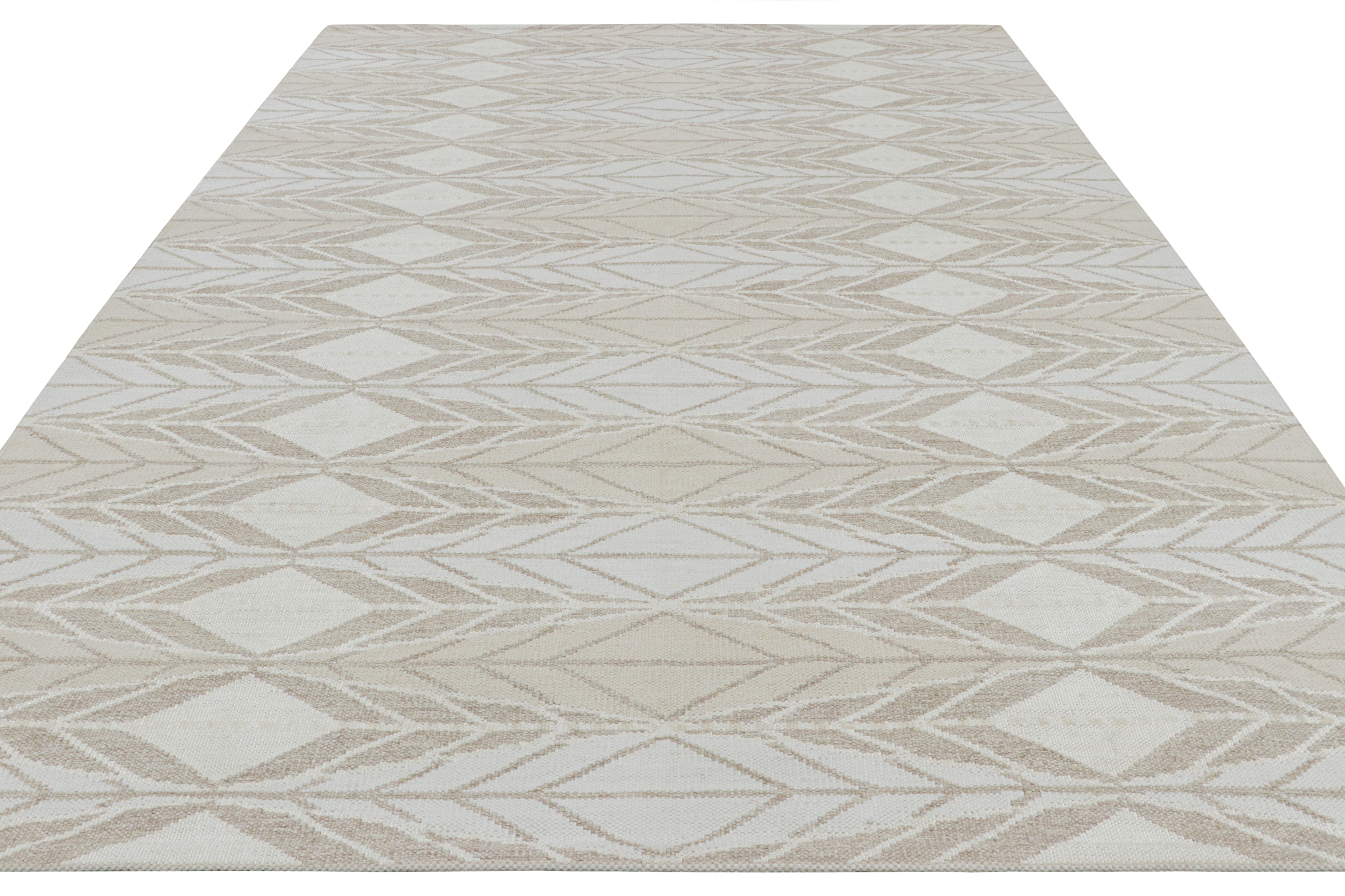 Rug & Kilim's Läufer im skandinavischen Stil Grün mit grauen geometrischen Mustern (Handgewebt) im Angebot