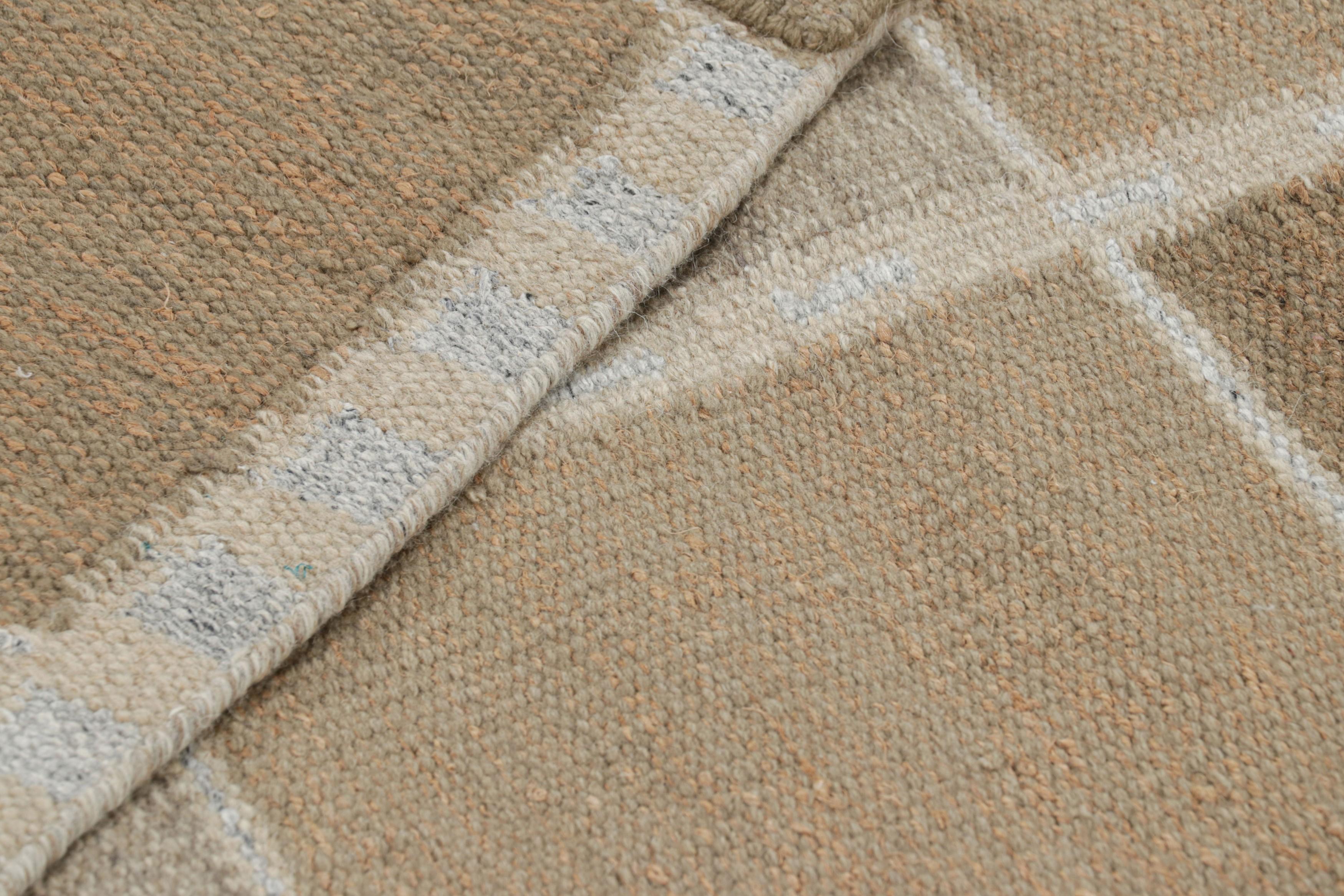 Contemporary Rug & Kilim’s Scandinavian Style Runner Rug in Brown with Geometric Patterns For Sale