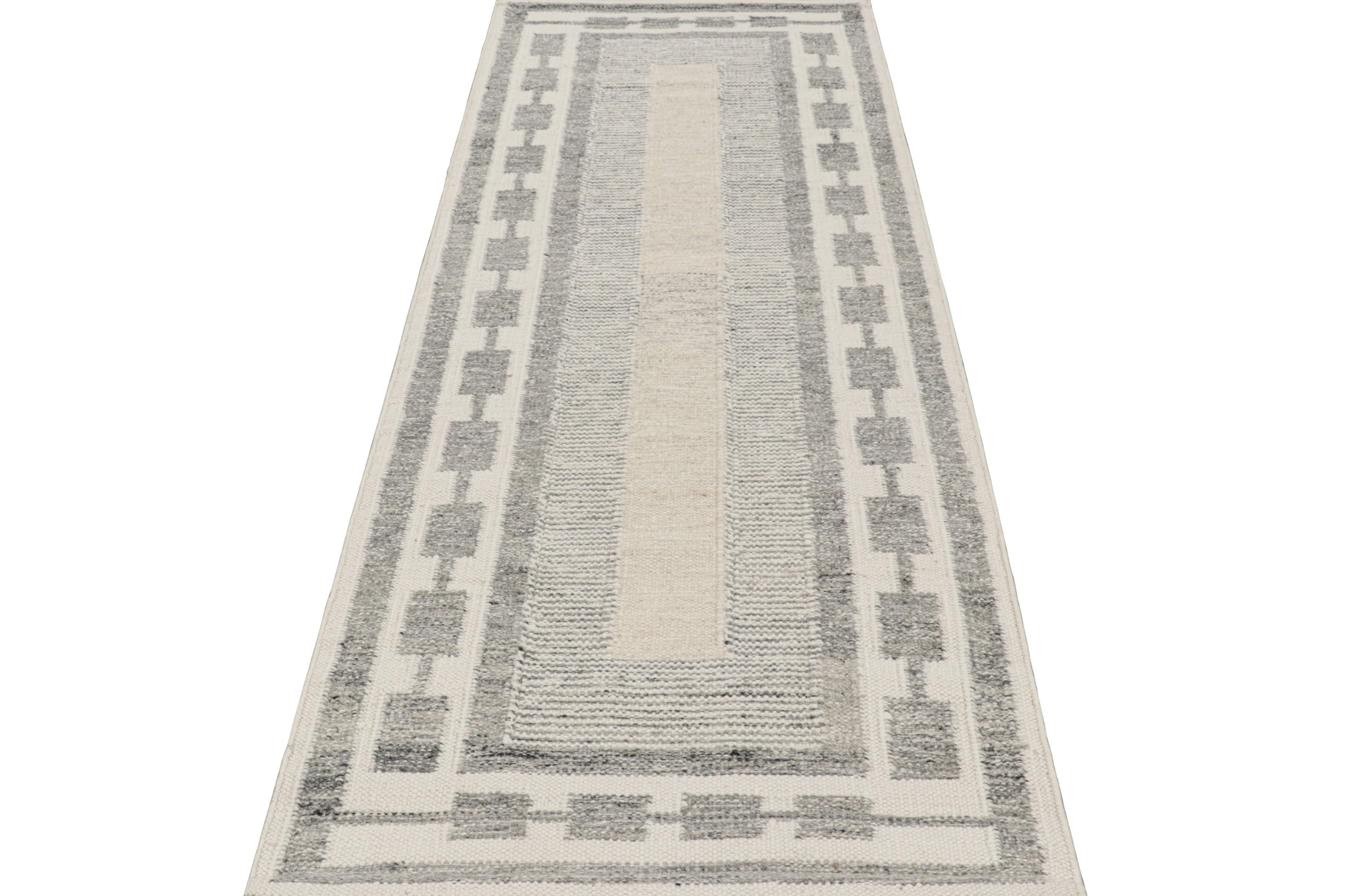 Indien Tapis de style scandinave à motifs géométriques blancs et gris de Rug & Kilim en vente