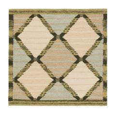 Tapis carré de style scandinave à motifs bleu et beige de Rug & Kilim