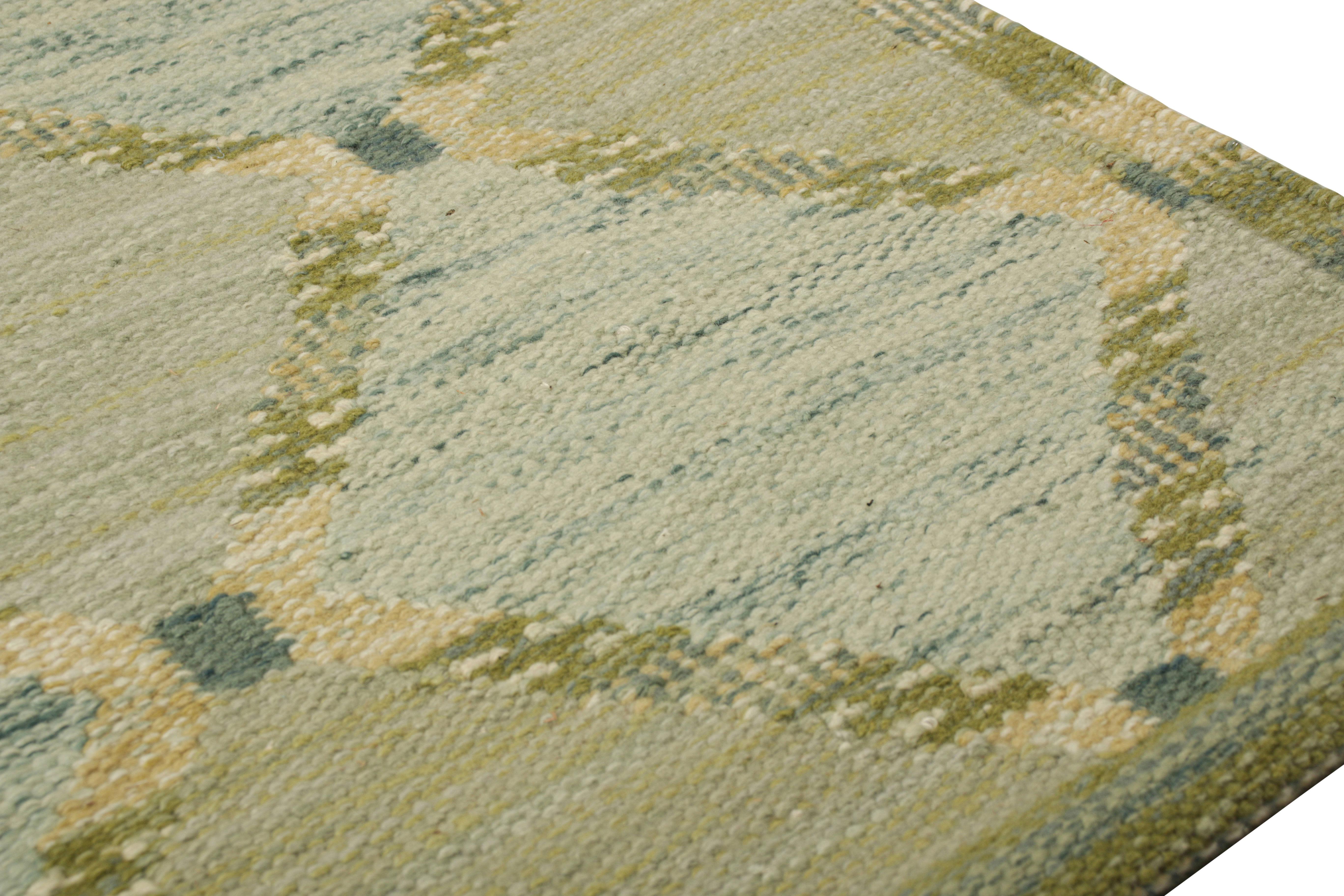 Moderno Rug & Kilim: Tappeto quadrato in stile scandinavo in blu e verde, con motivi in vendita