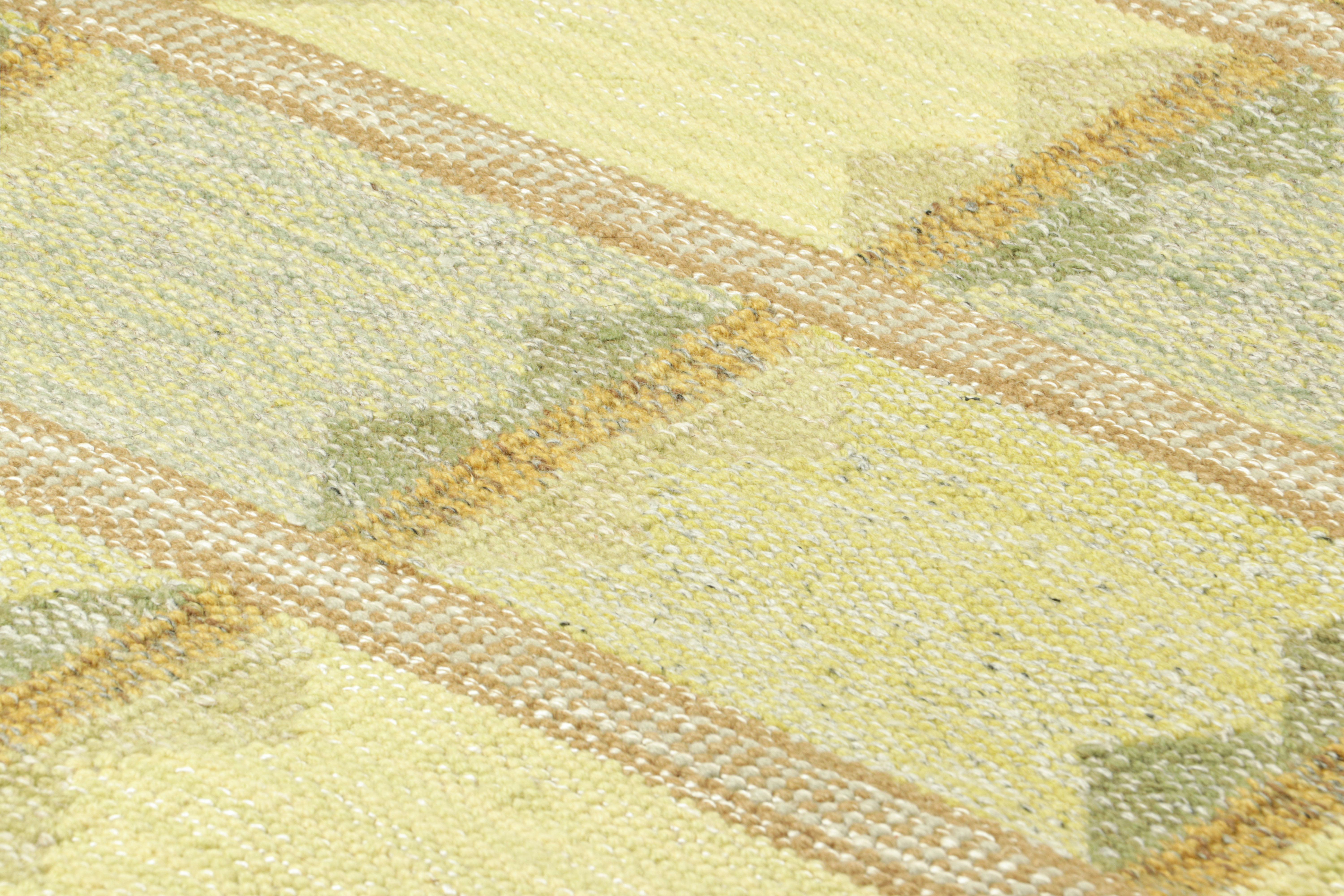 This 4x4 rug is a new addition to Rug & Kilim’s Scandinavian rug collection. Handwoven in a wool flatweave with undyed natural yarns as well, its design is inspired by Swedish minimalist designs and mid-century modern rugs of the Rollakan and Rya