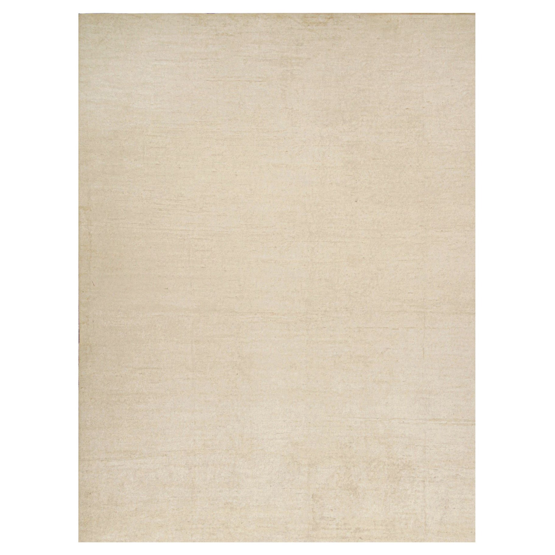 Rug & Kilim è un tappeto solido beige-marrone in stile contemporaneo tono su tono.