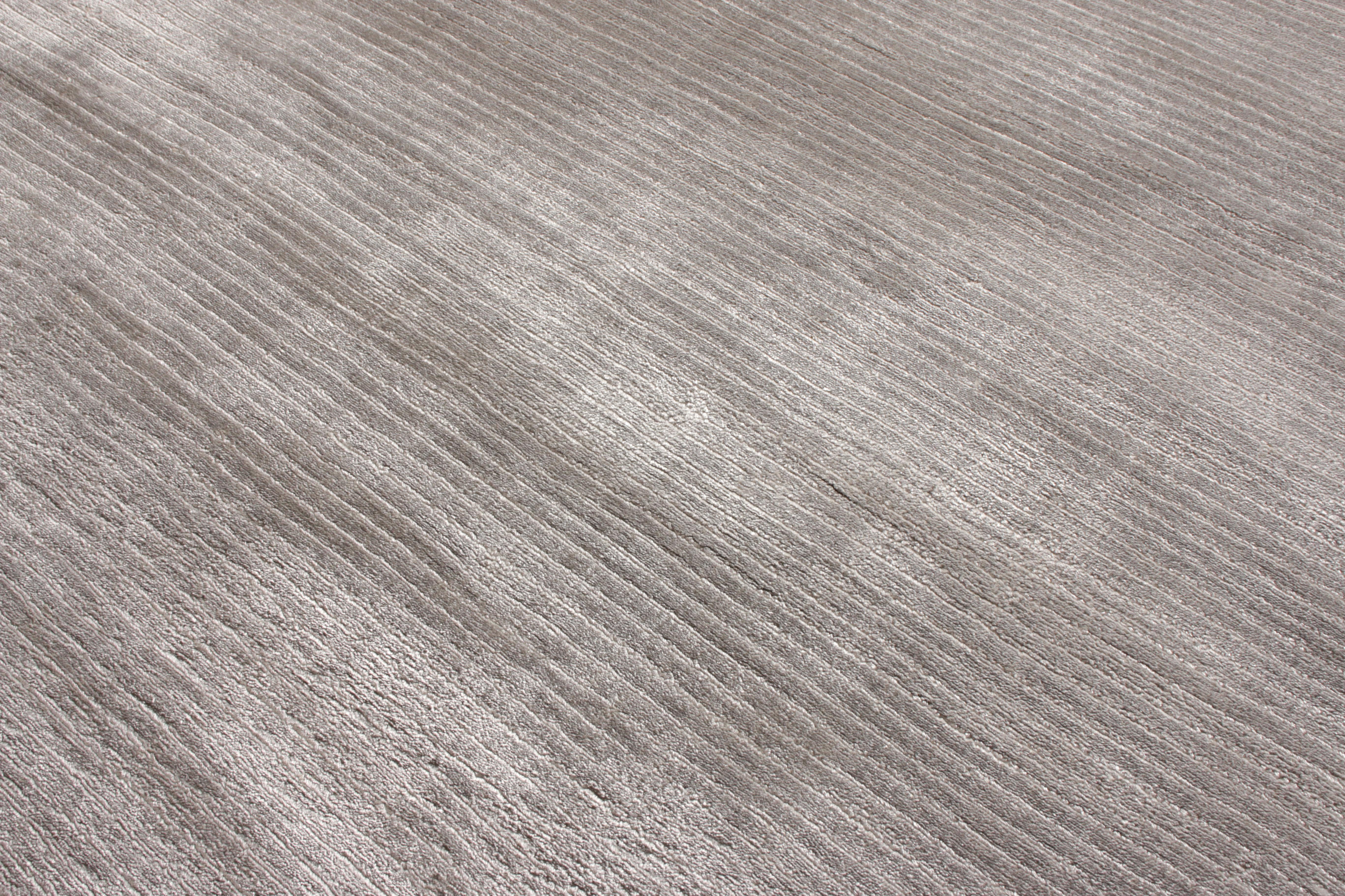Indian Rug & Kilim’s Solid Custom Rug in Gray, Silver Tone-on-Tone For Sale