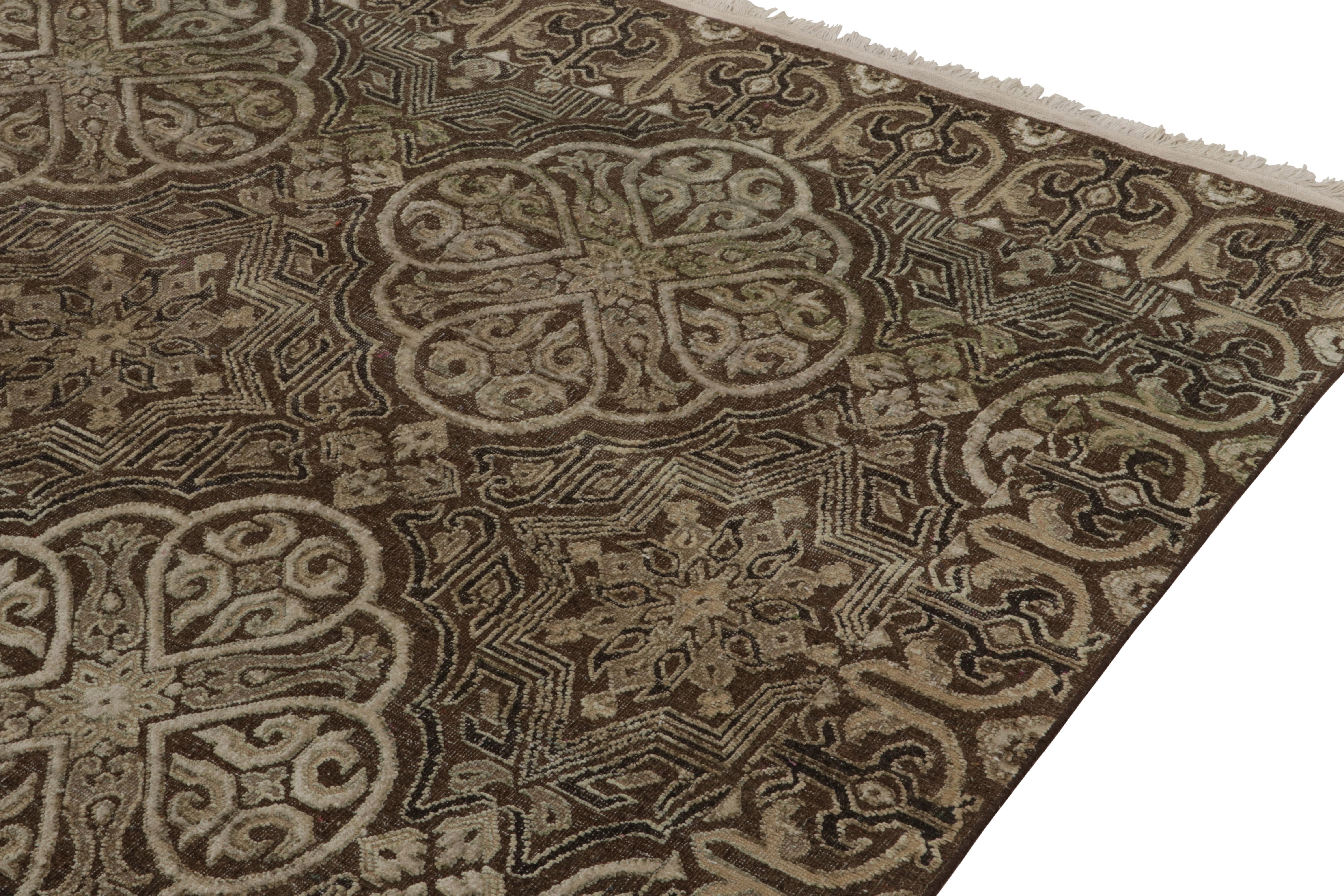 Tapis de style Classic espagnol de Rug & Kilim en Beige-Brown, motifs géométriques noirs Neuf - En vente à Long Island City, NY
