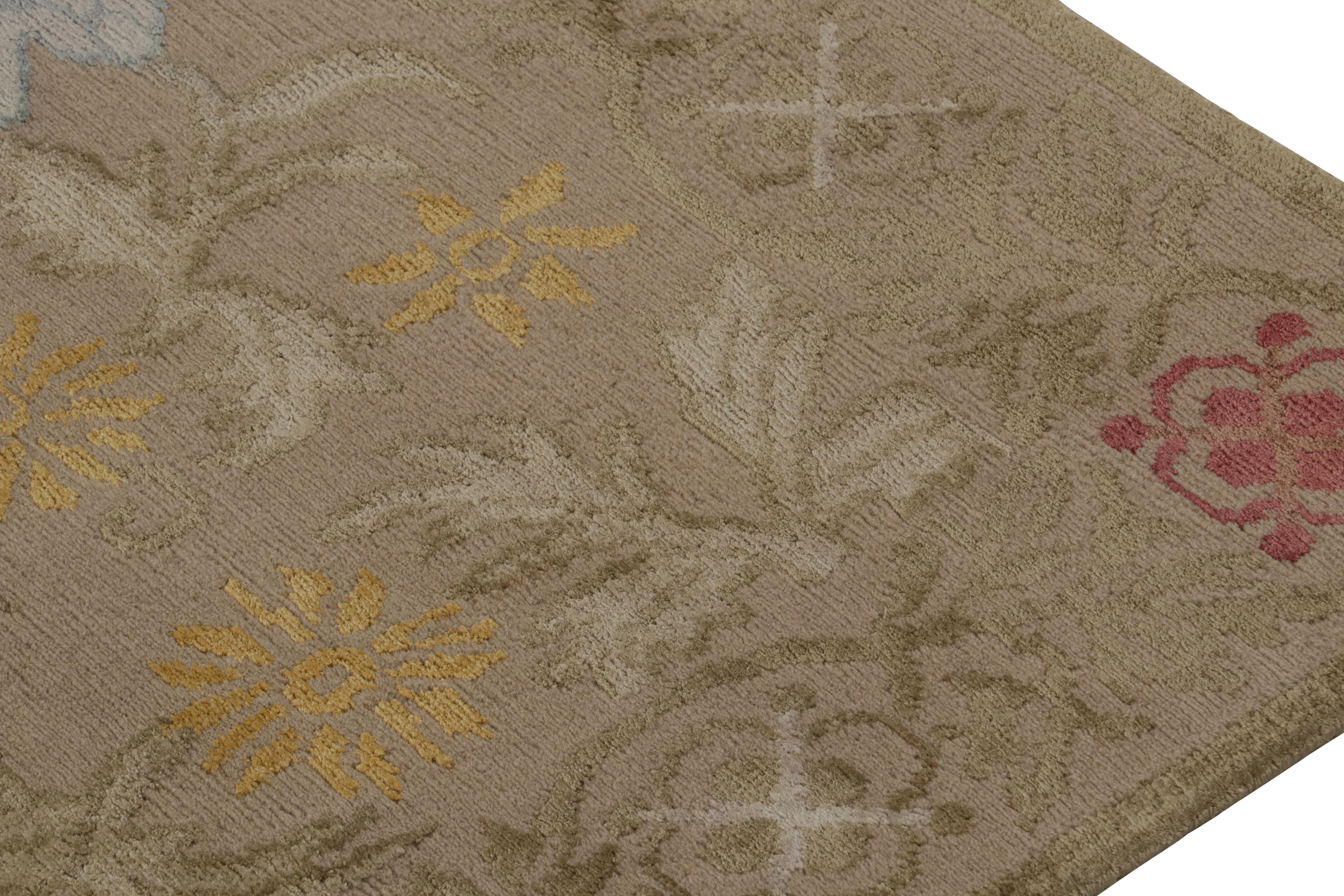 Noué à la main Rug & Kilim's Spanish European Style Rug in Beige with Floral Patterns 