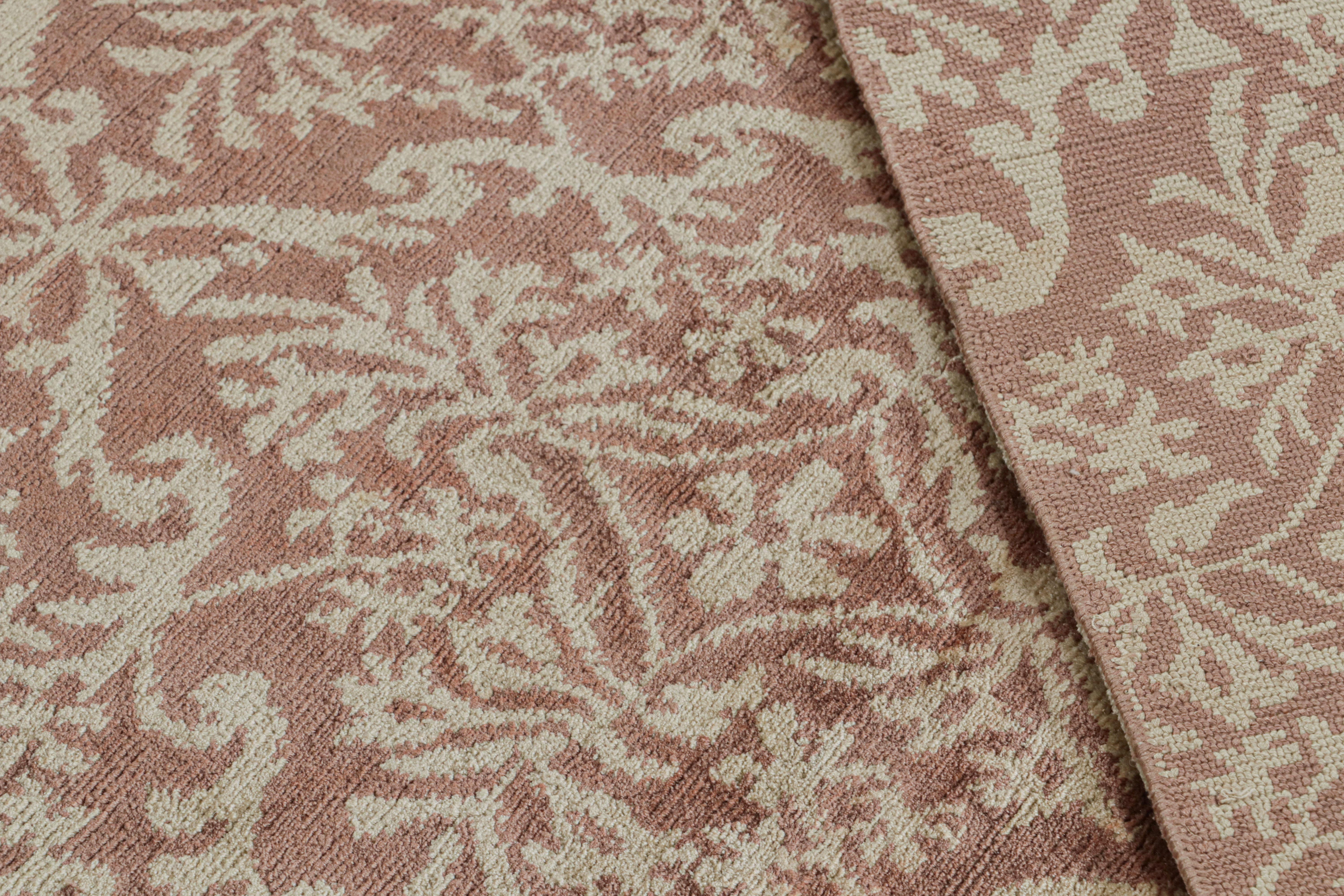 XXIe siècle et contemporain Rug & Kilim's Tapis espagnol de style européen en Brown avec motif floral Cordoba en vente