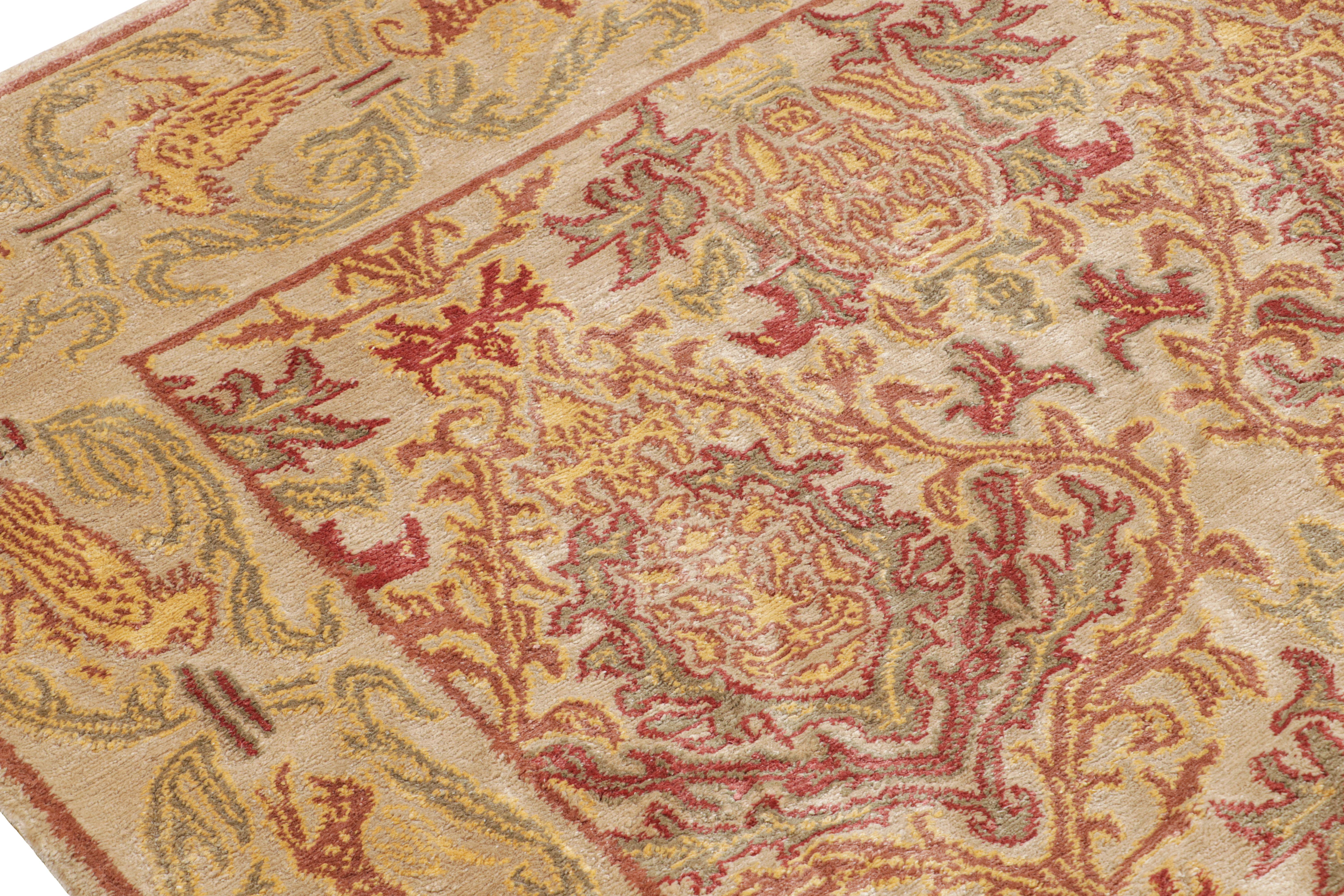 Tapis et tapis de style européen espagnol de Kilim à motifs floraux dorés, verts et marron Neuf - En vente à Long Island City, NY