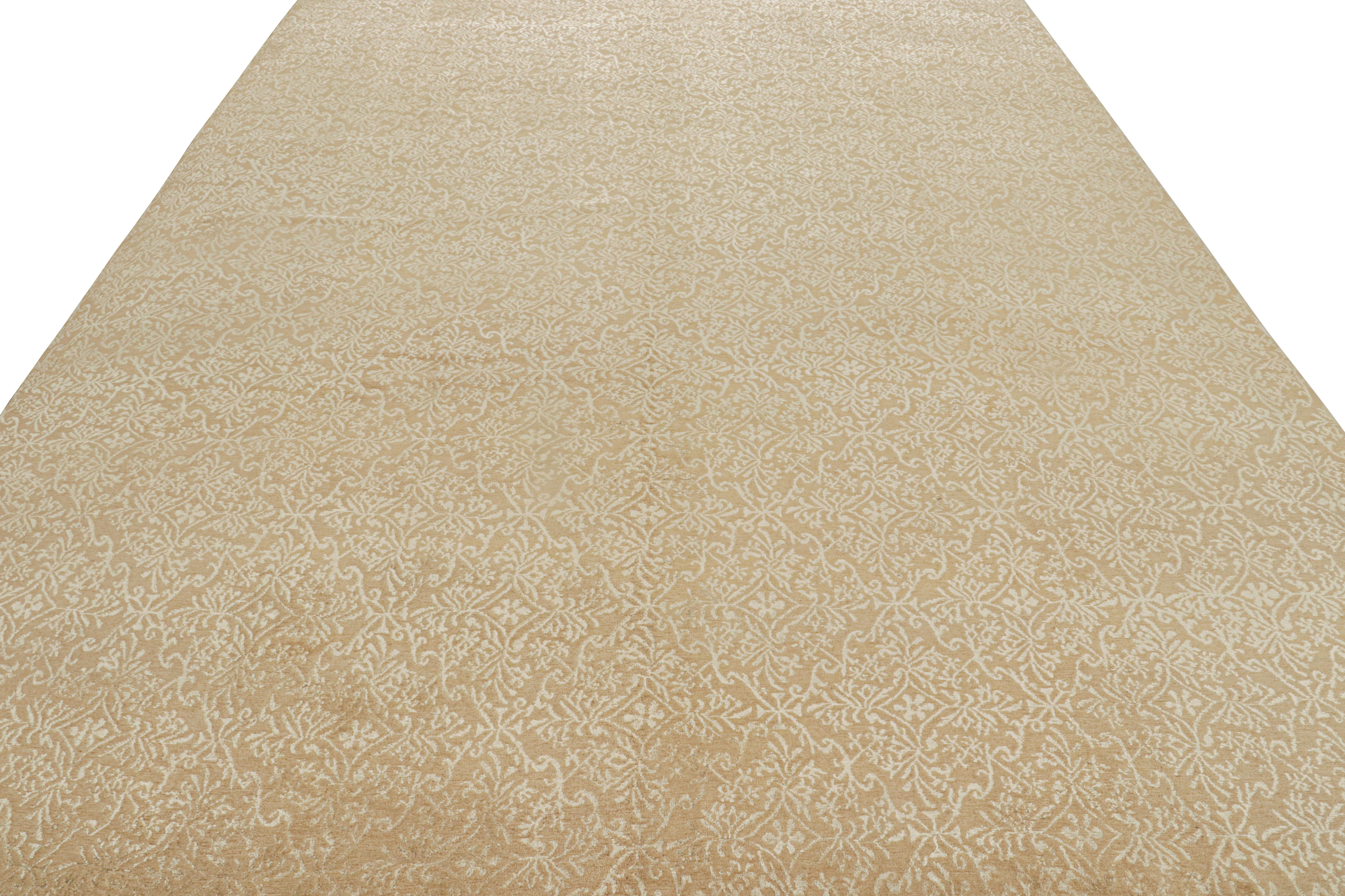 Modern Rug & Kilim’s Spanish European Style Rug in Gold with Floral Pattern “Cordoba” For Sale