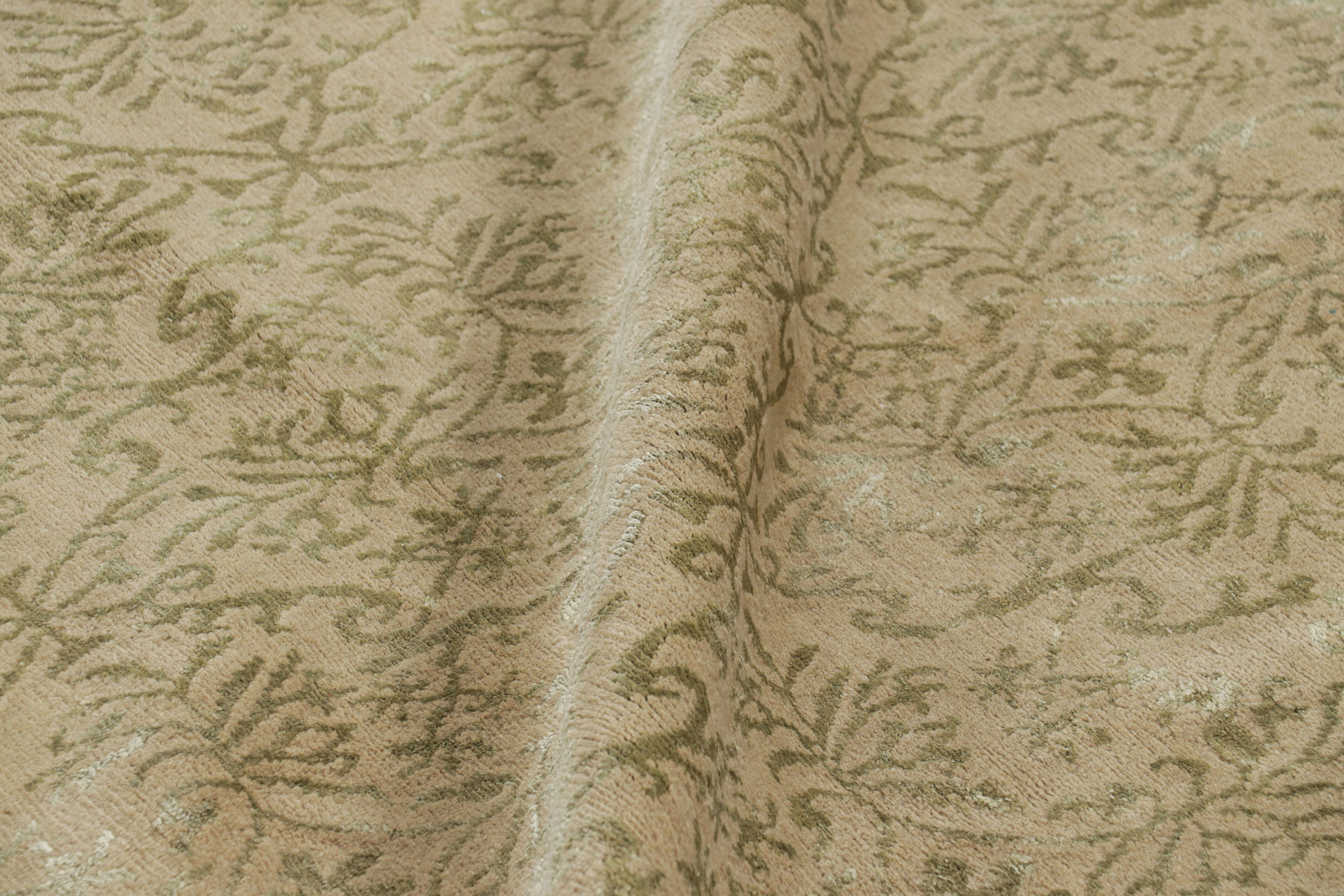 Nepalese Rug & Kilim: tappeto in stile spagnolo in oro con motivi floreali 