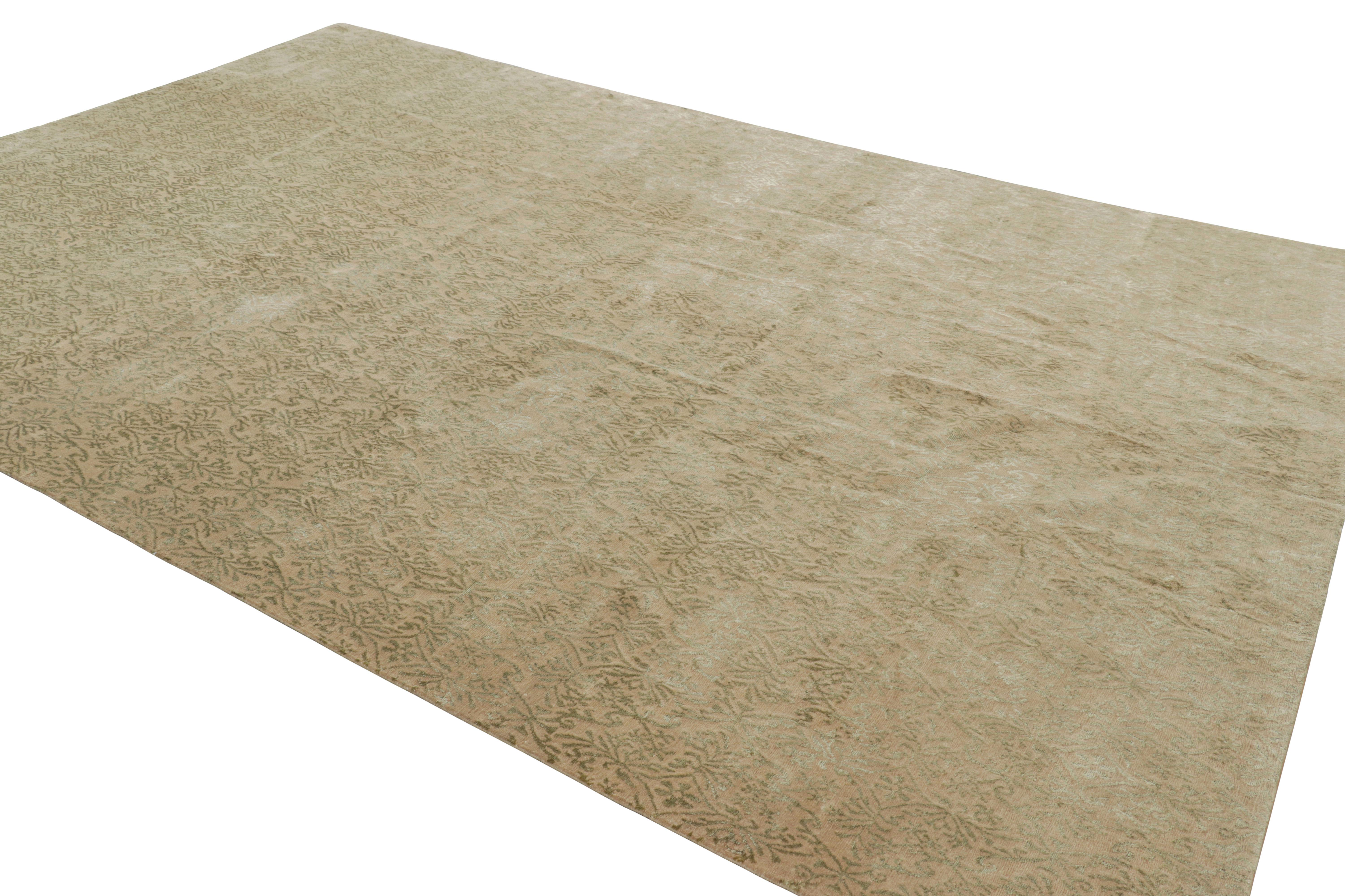 Rug & Kilim: tappeto in stile spagnolo in oro con motivi floreali 