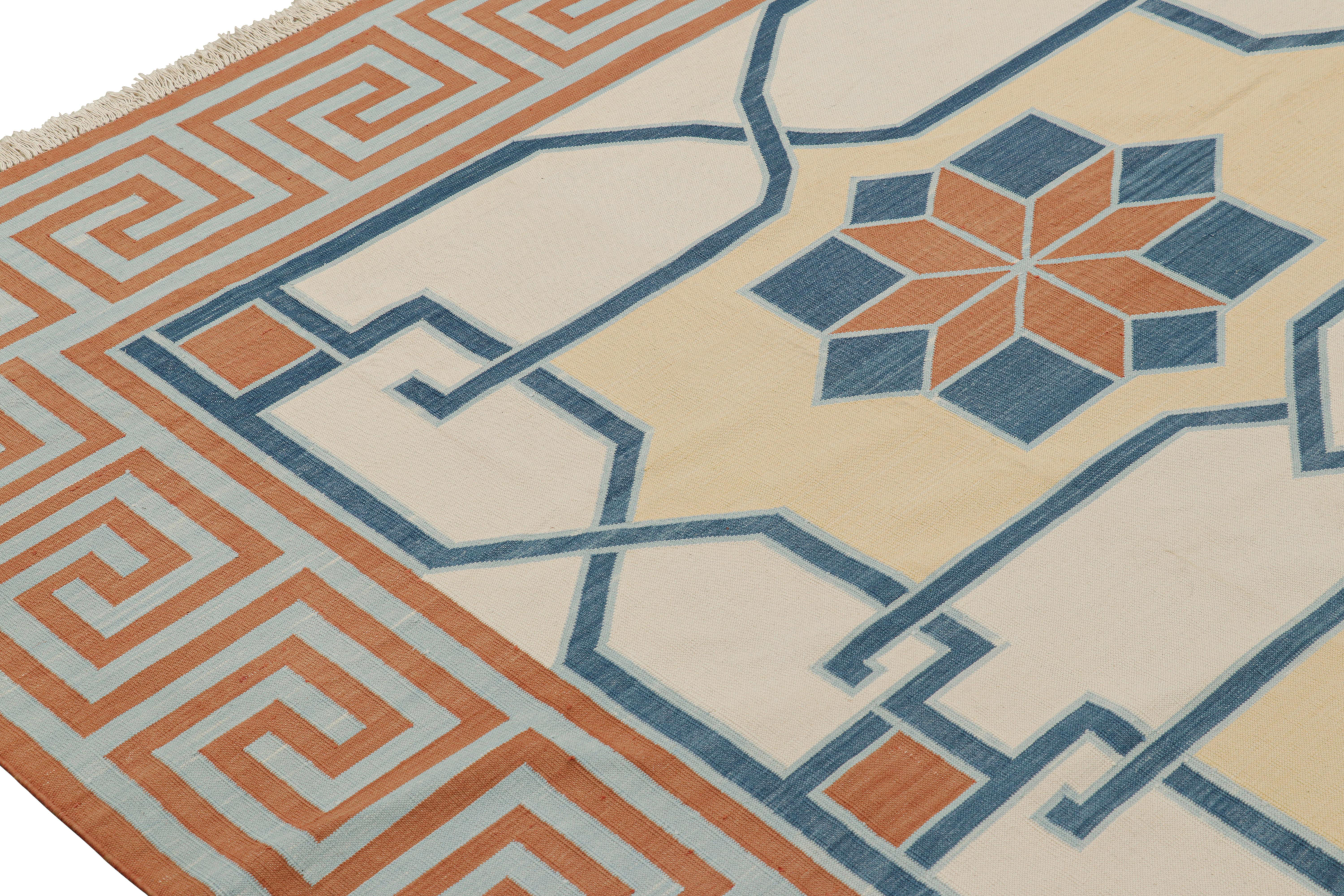 Contemporary Rug & Kilim’s Square Dhurrie Rug in Cream with Rust and Blue Medallions For Sale