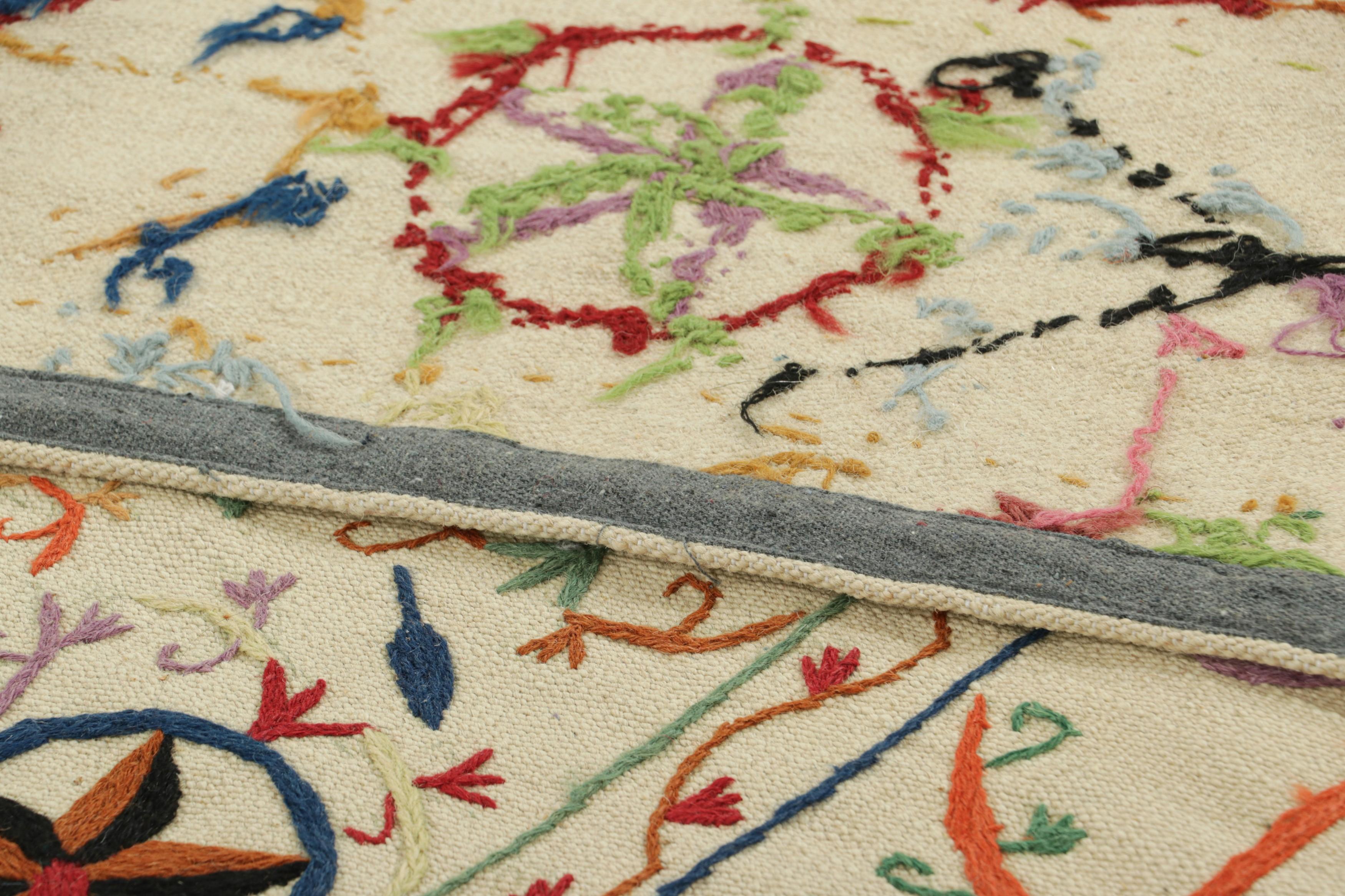 Wool Rug & Kilim’s Suzani Style Kilim in Cream with Polychromatic Floral Patterns For Sale