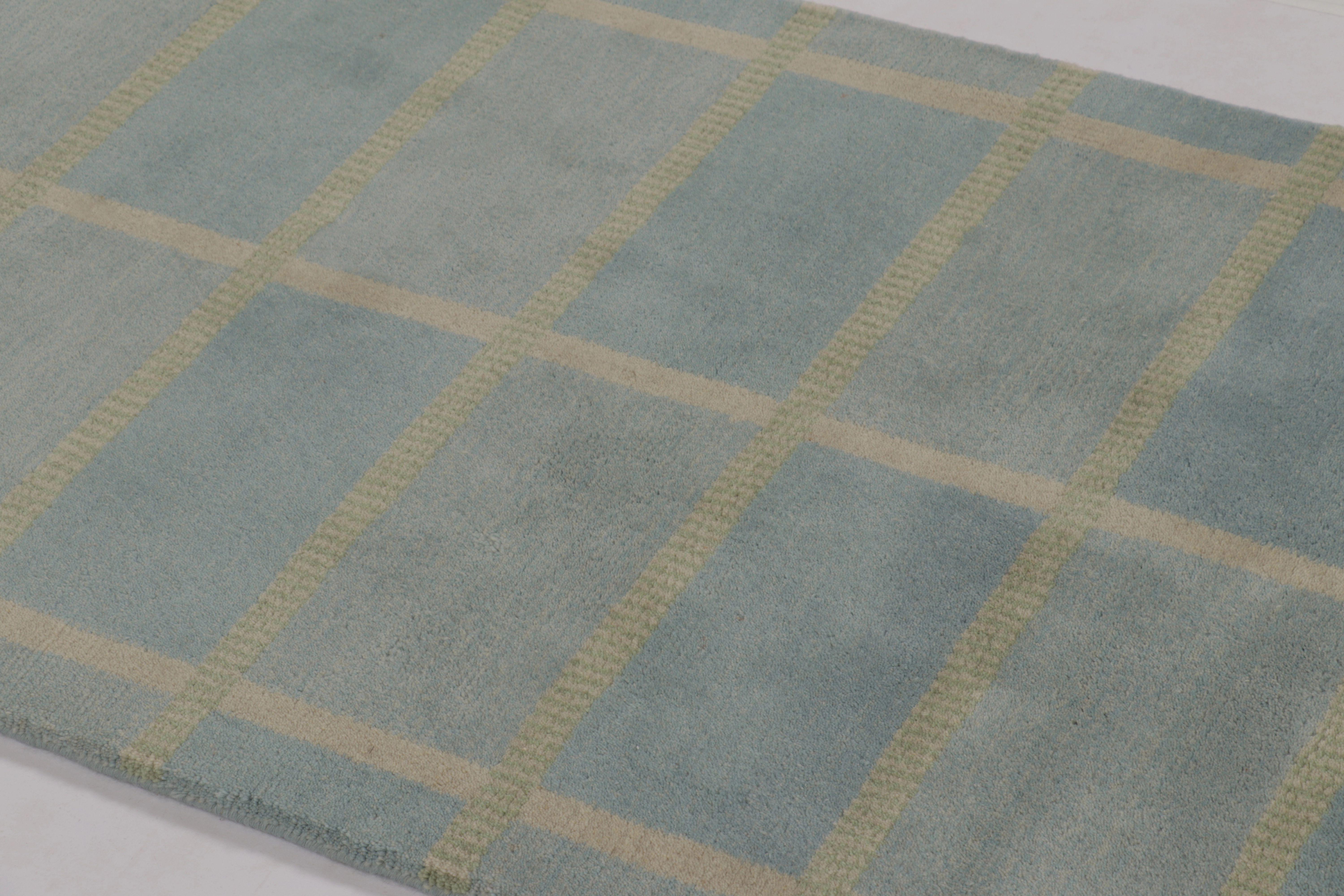 Rug & Kilim’s Swedish Art Deco Inspired Rug in Dusty Blue with Geometric Pattern (Handgeknüpft) im Angebot