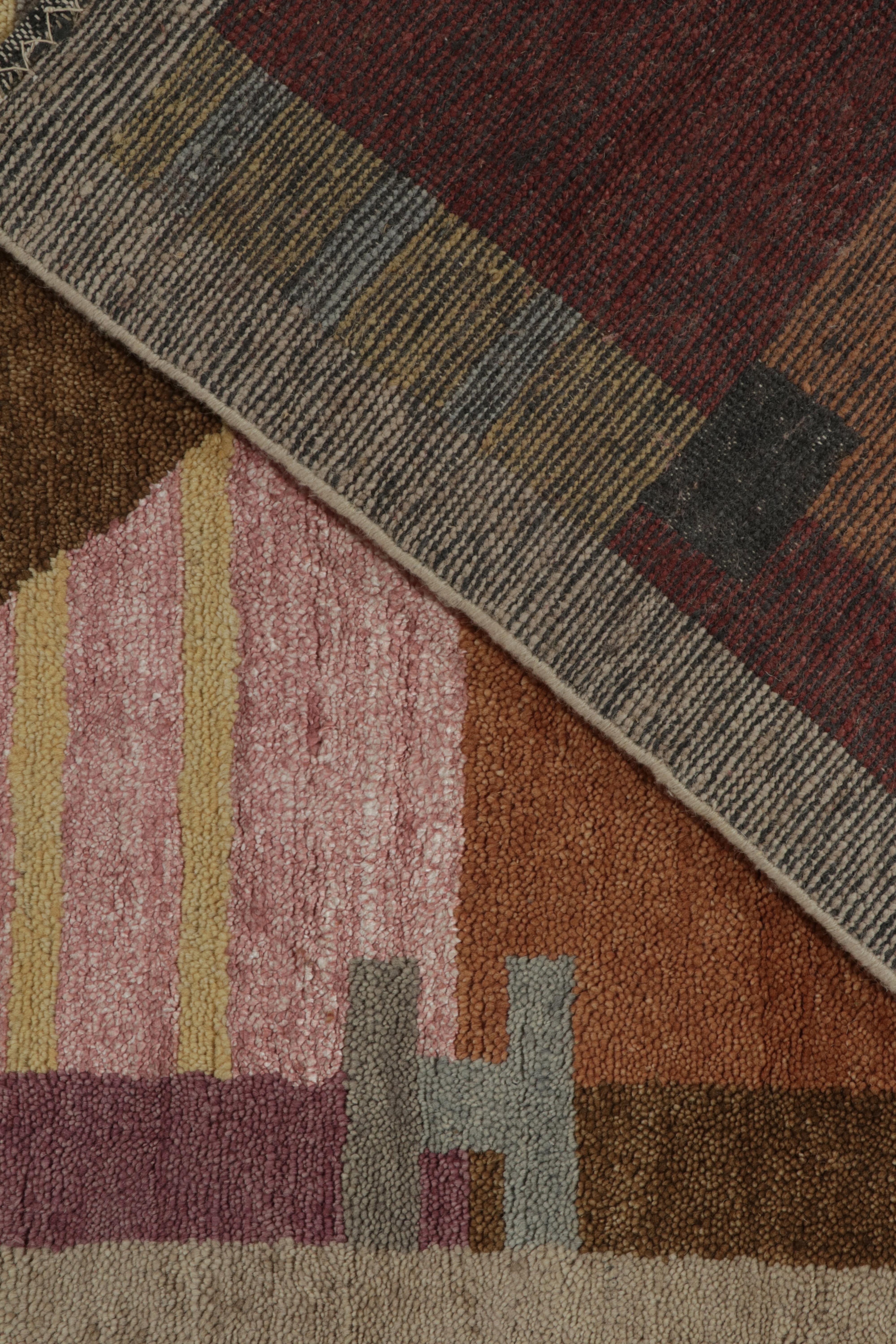 Schwedischer Teppich im Deko-Stil von Teppich & Kilims mit rosa, roten und beige-braunen Mustern (21. Jahrhundert und zeitgenössisch) im Angebot