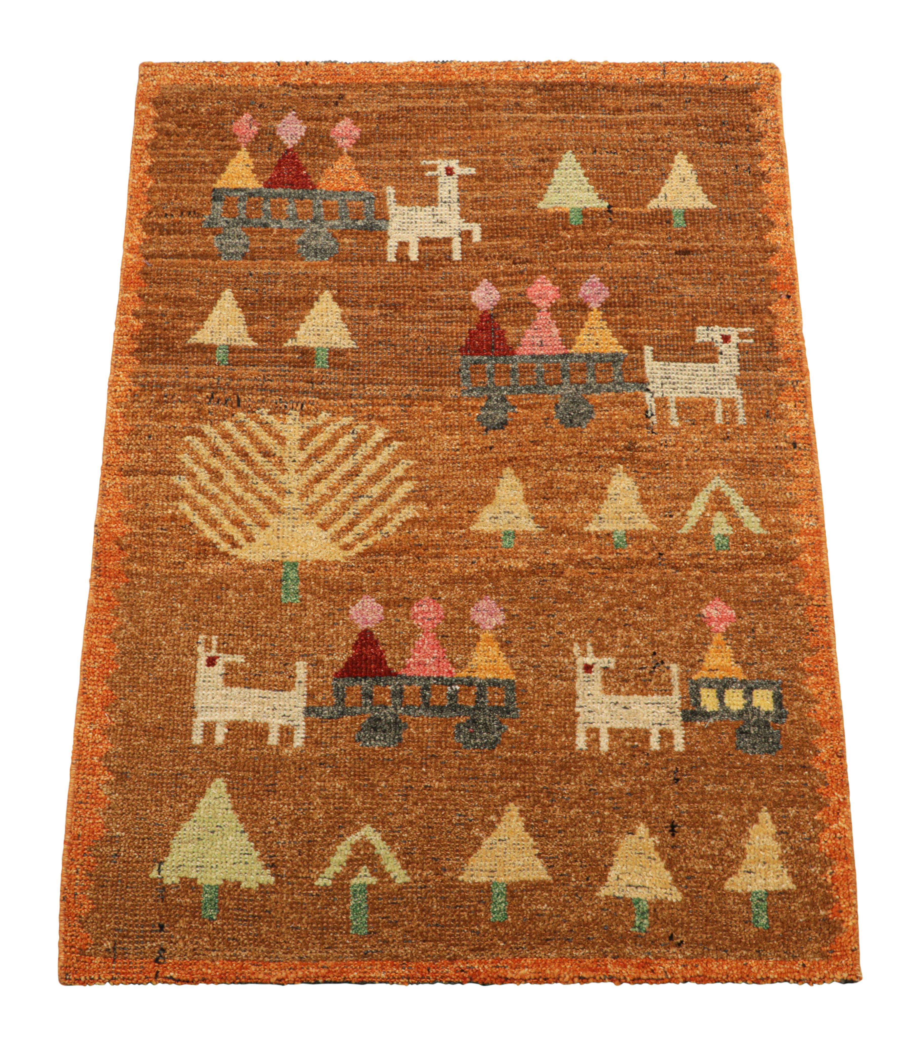 Indiano Rug & Kilim è un tappeto in stile svedese in marrone con motivi geometrici figurativi in vendita