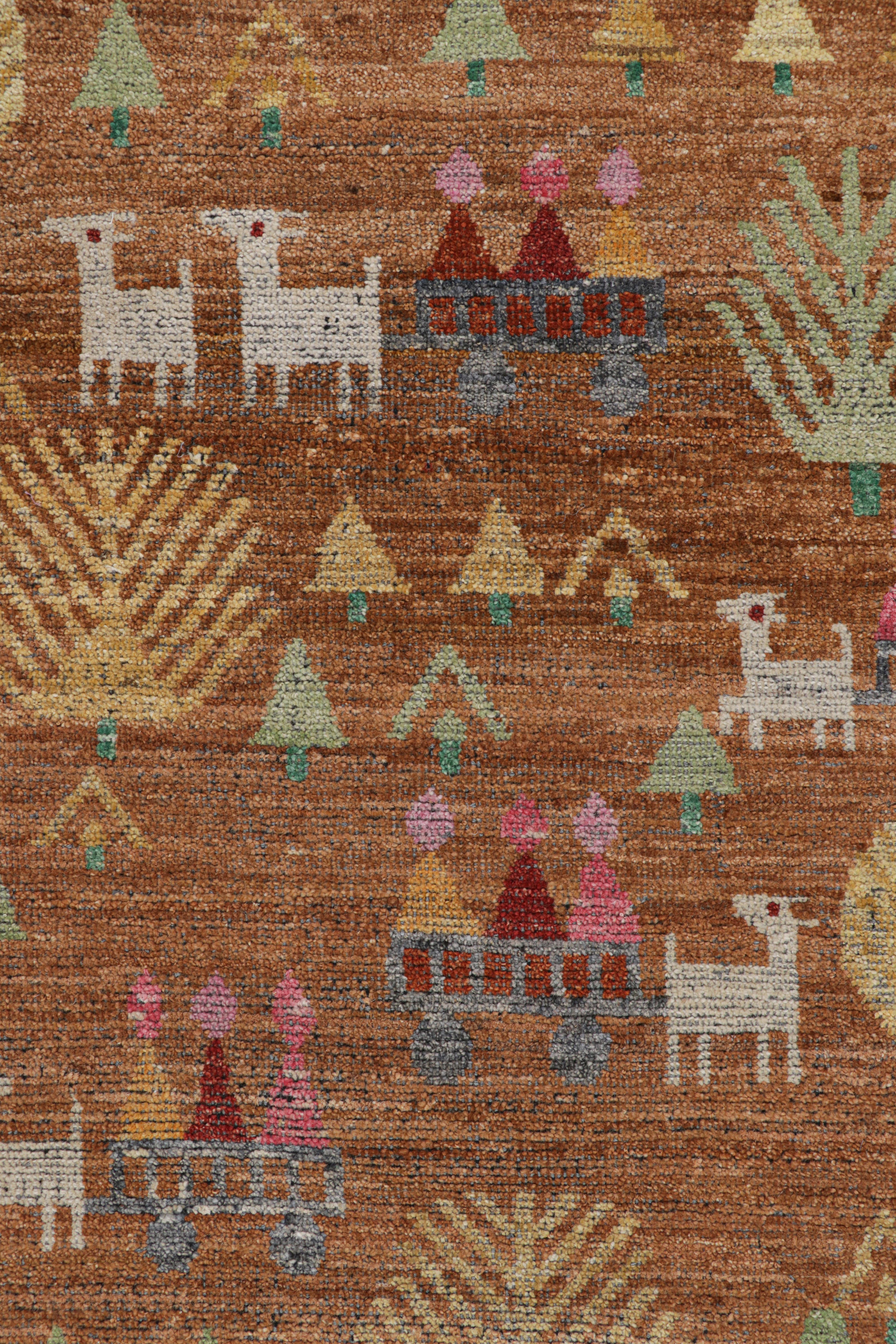 Rug & Kilim è un tappeto in stile svedese in marrone con motivi geometrici figurativi In condizioni Nuovo in vendita a Long Island City, NY