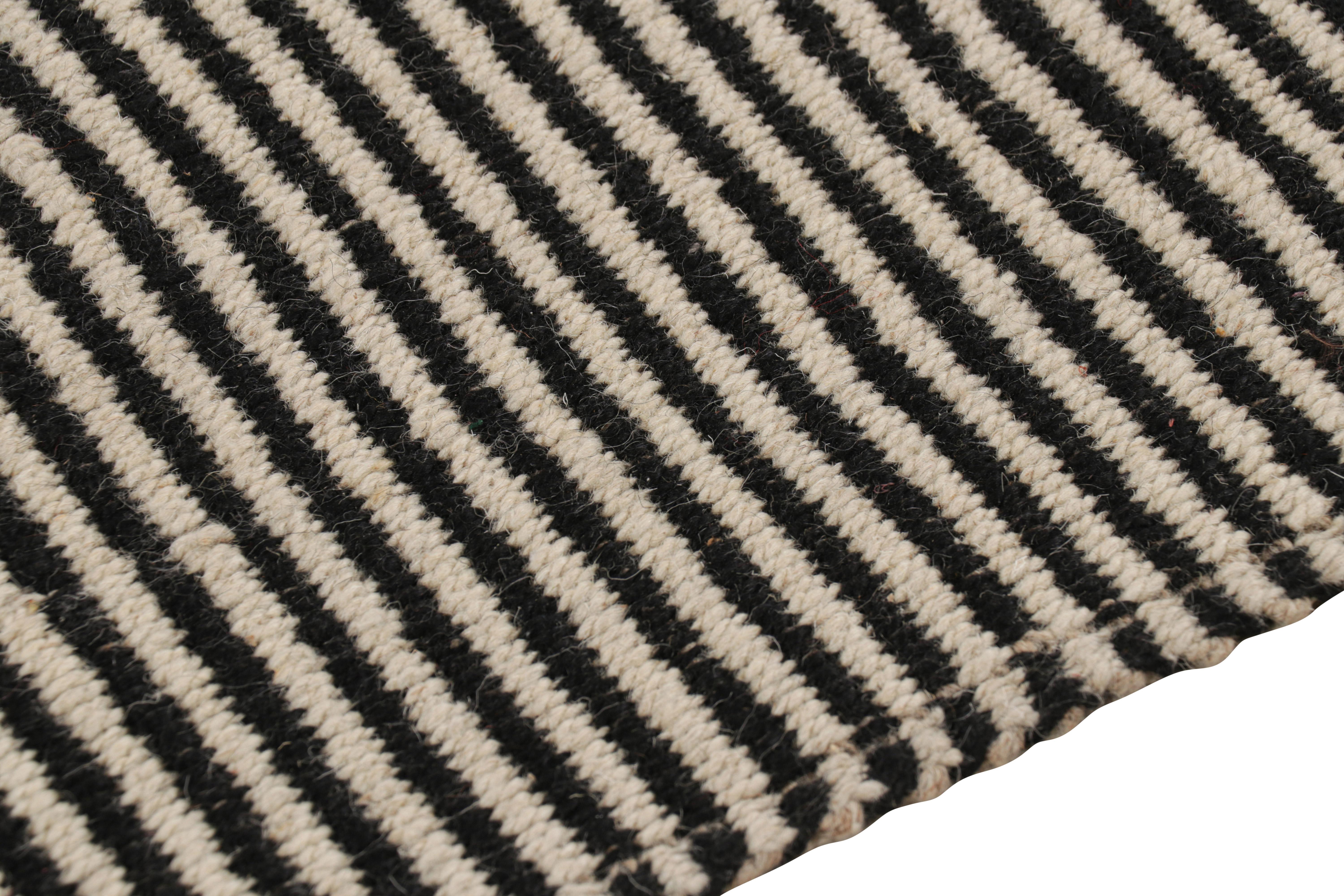 Rug & Kilim’s Table Runner Kilim in White and Black Textural Stripes In New Condition For Sale In Long Island City, NY