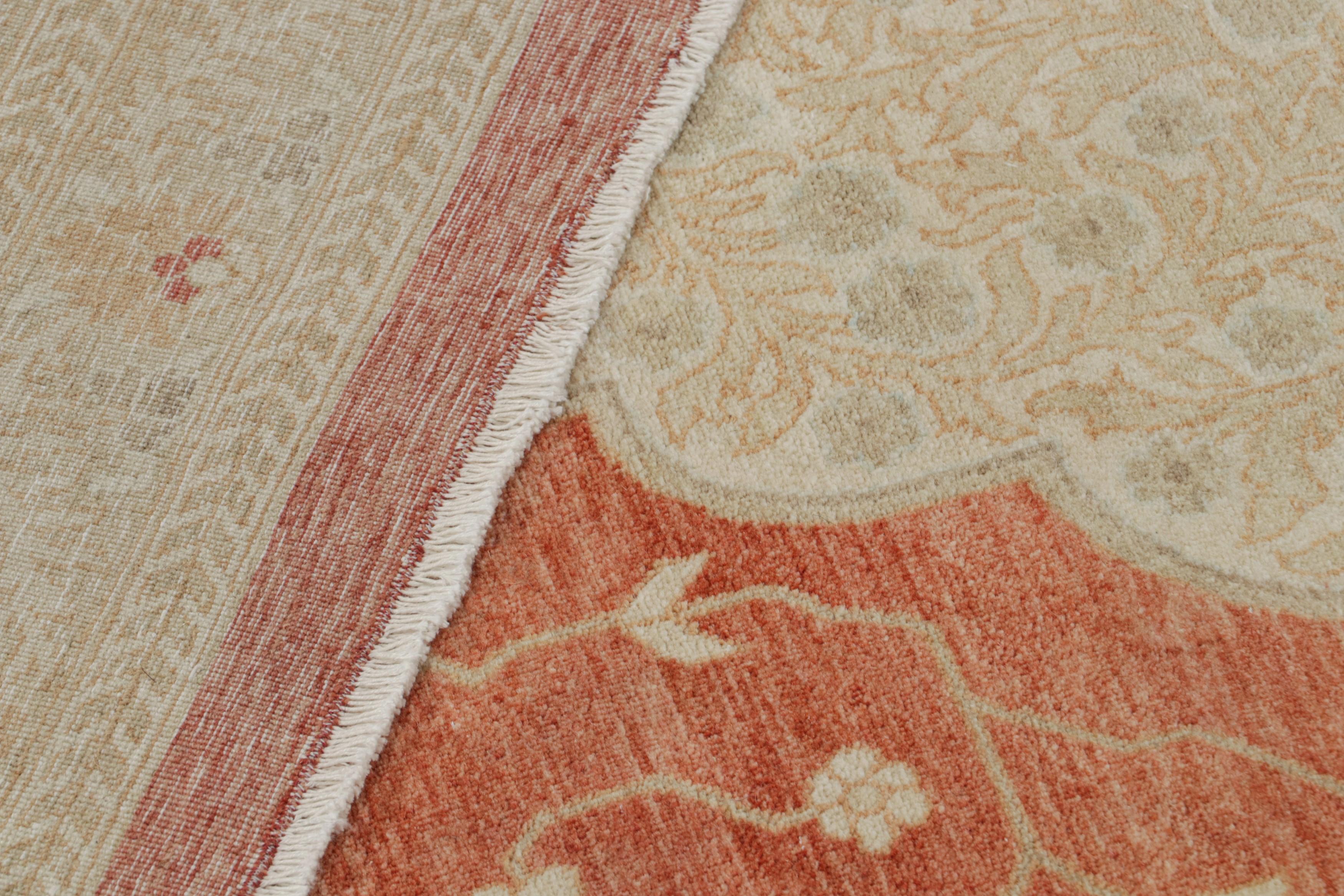 Alfombra estilo Tabriz de Rug & Kilim con diseño de medallones dorados, marrones y rojos Lana en venta