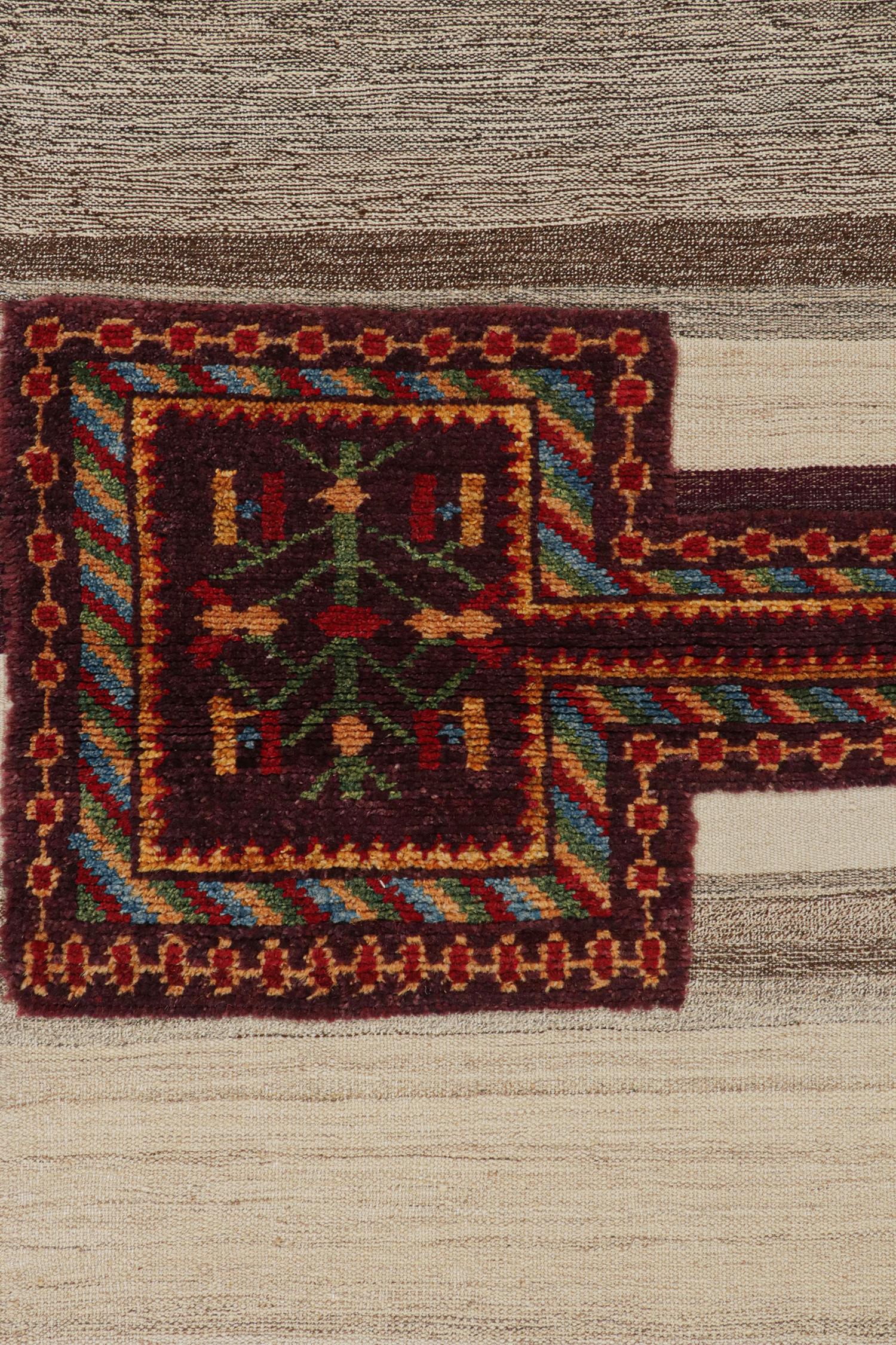 Rug & Kilim: Kilim persiano in stile Tacheh in beige e grigio In condizioni Nuovo in vendita a Long Island City, NY