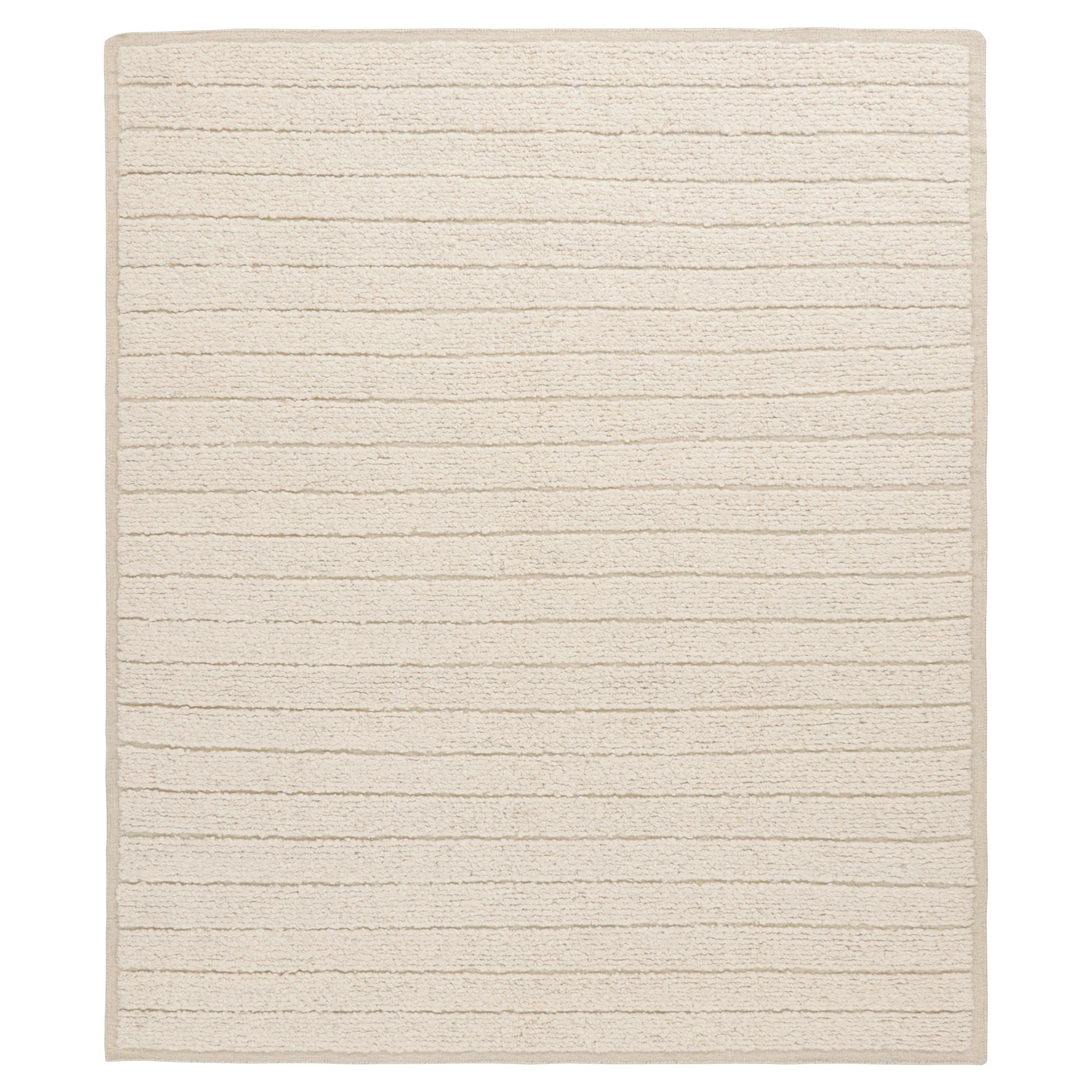 Rug & Kilim's Textural Kilim Rug in Cream and White High-Low Stripes (tapis Kilim texturé avec des rayures crème et blanches)