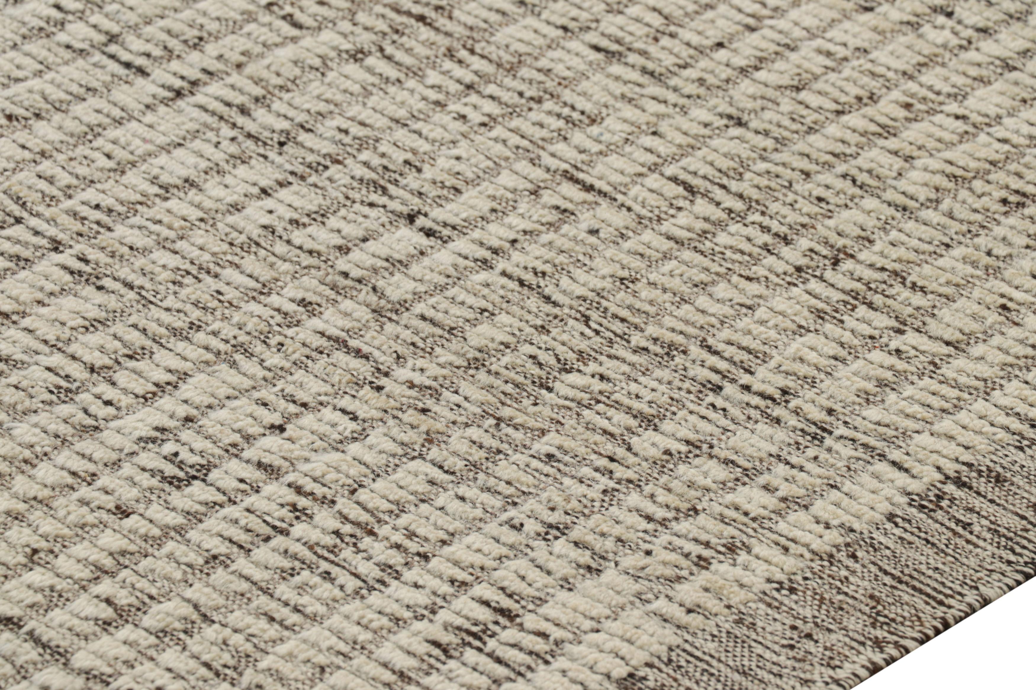 Rug & Kilim’s Textural Kilim with White Textural Stripes and Black Accents In New Condition For Sale In Long Island City, NY