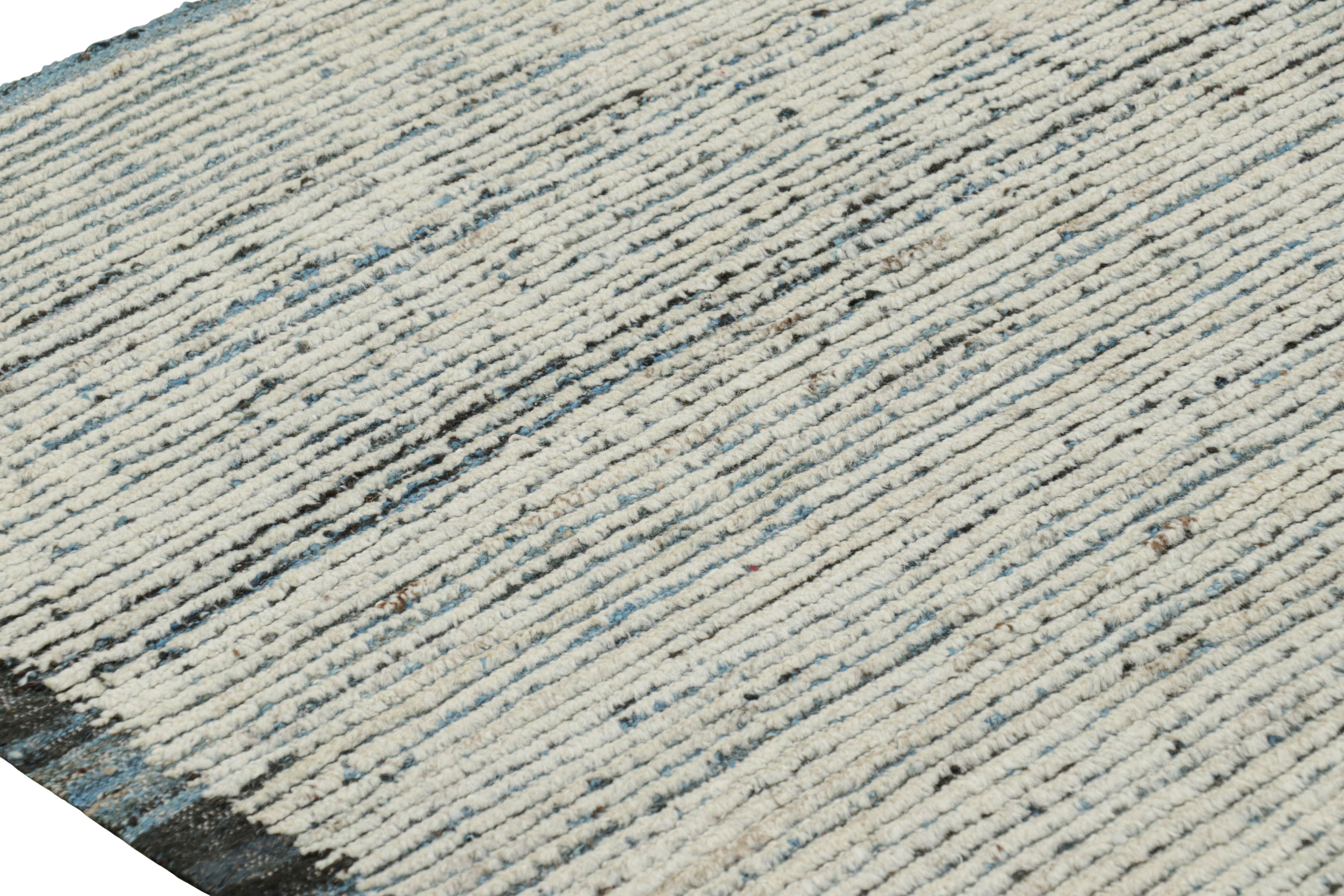 Rug & Kilim’s Textural Kilim with White Textural Stripes and Blue Accents In New Condition For Sale In Long Island City, NY