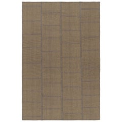 Rug & Kilim's Textural Modern Kilim Rug in Brown with Taupe Geometric Pattern (tapis Kilim moderne texturé en brun avec motif géométrique en taupe)