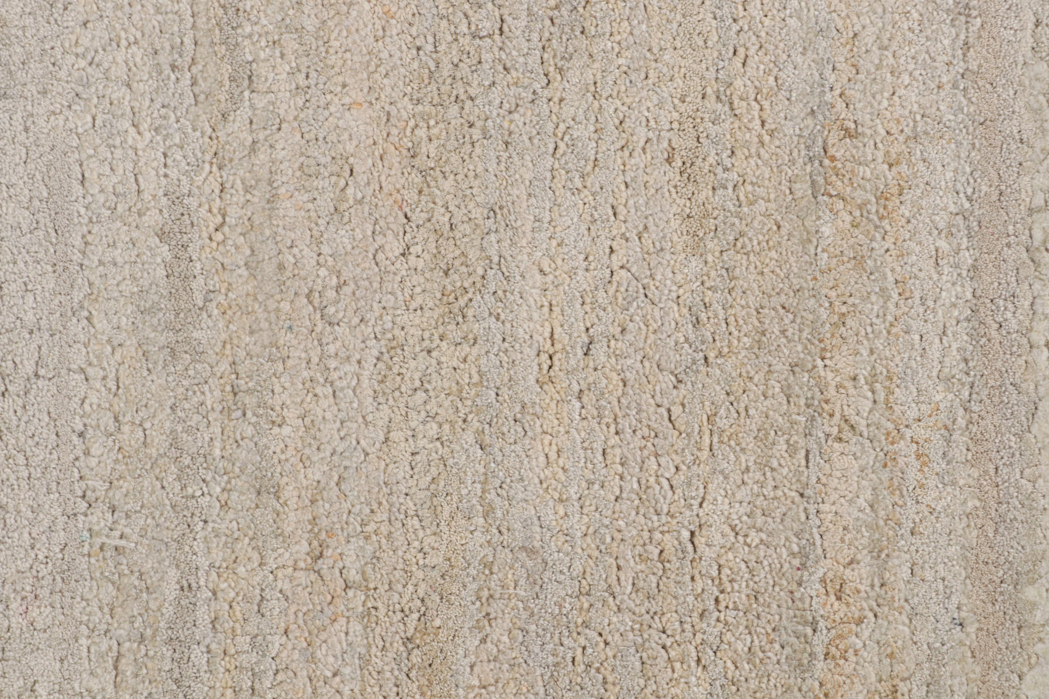 A hand-knotted 3 x 10 wool and silk runner joining Rug & Kilim’s Texture of Color Collection. Enjoying textural, subtly high-low pile and a unique take on two-tone plain rug styles in forgiving beige hues. Modern and approachable, lending subdued