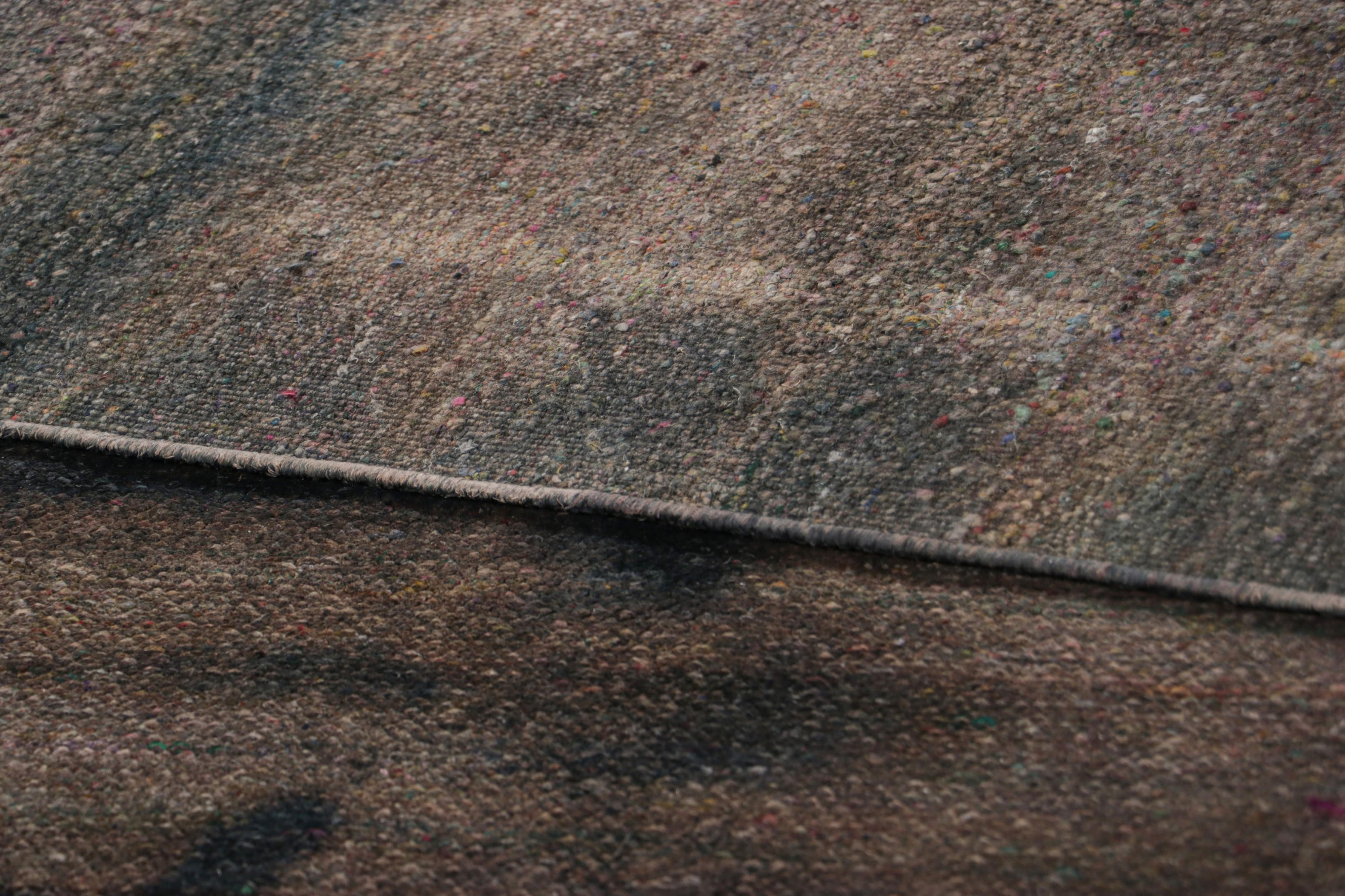 XXI secolo e contemporaneo Rug & Kilim’s Textural Rug with Mauve, Beige-Brown and Black Stripes and Striae in vendita