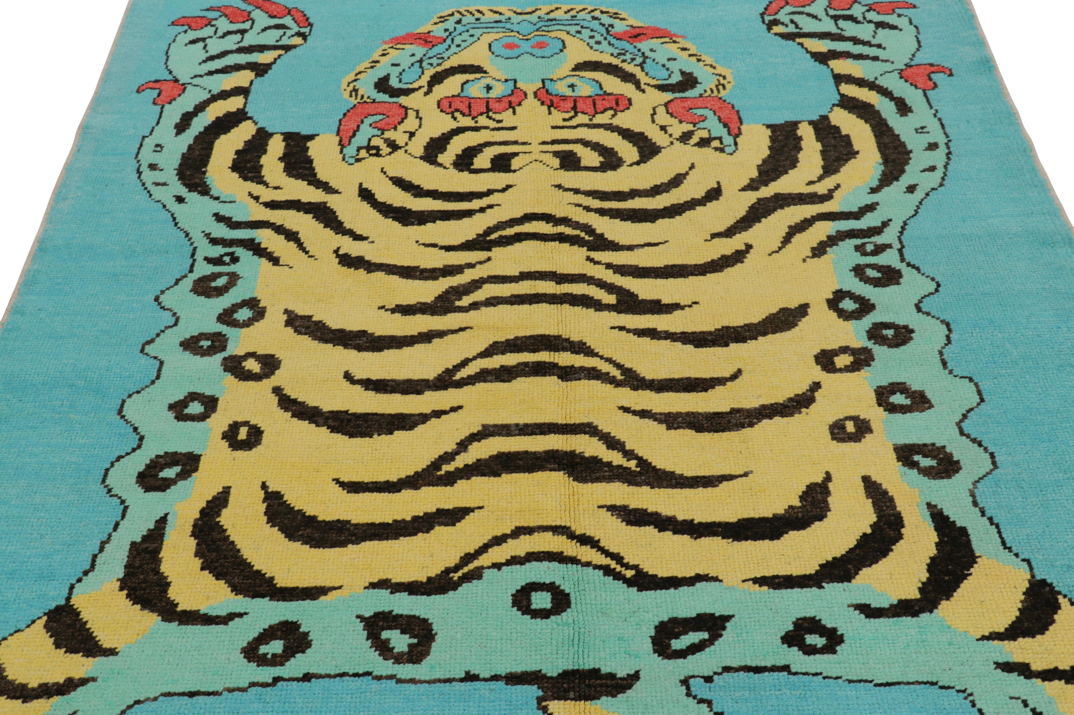 Hand-knotted in wool, this 6x8 modern tiger skin rug originating from Turkey, is a bold addition to the Rug & Kilim Tiger rugs line of their Modern Classics Collection. 

On the Design: 

This pictorial representation of an animal pelt pattern