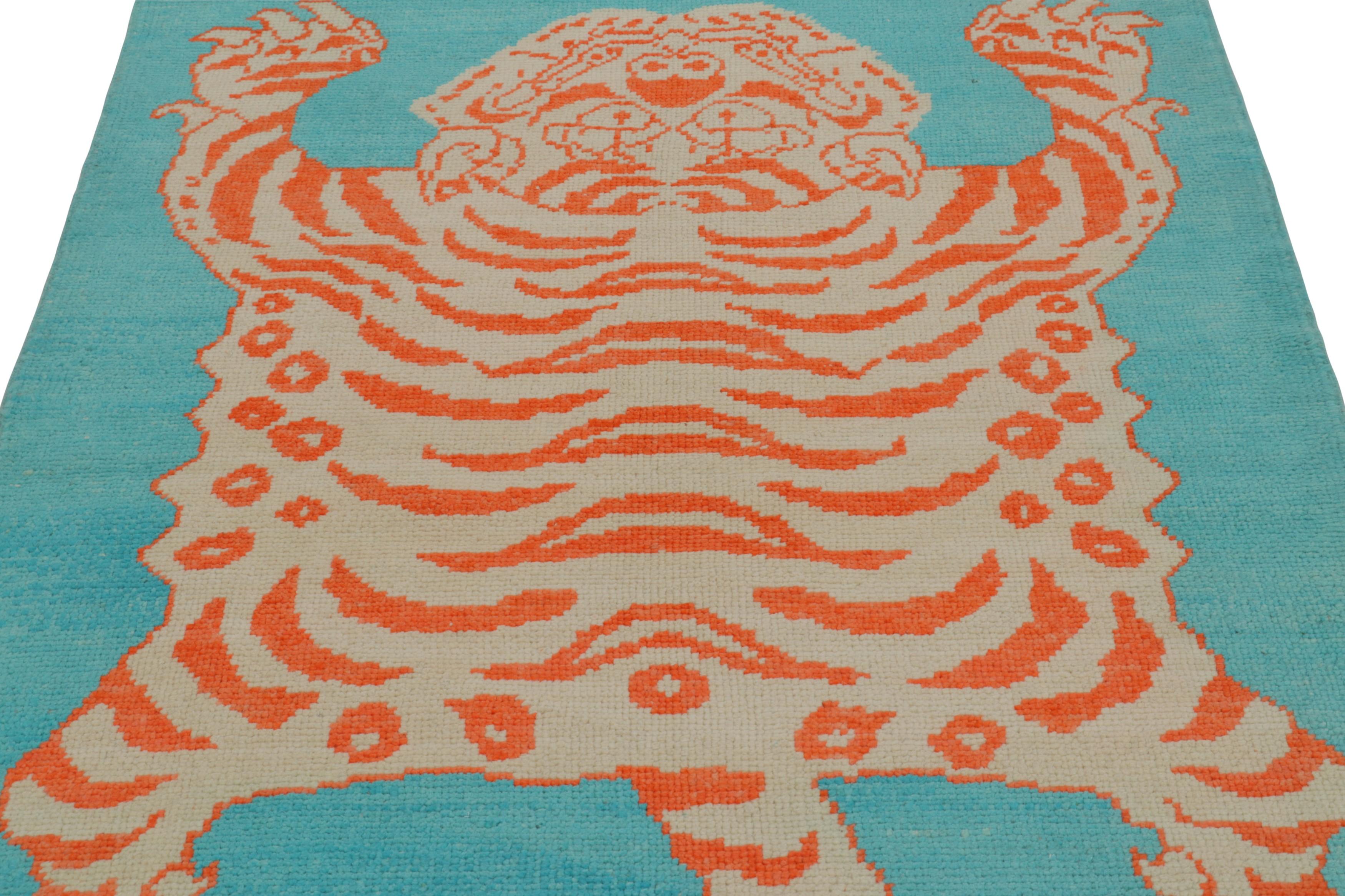 Hand-knotted in wool, this 4x6 modern tiger skin rug originating from Turkey, is a bold addition to the Rug & Kilim Tiger rugs line of their Modern Classics Collection. 

On the Design: 

This pictorial representation of an animal pelt pattern