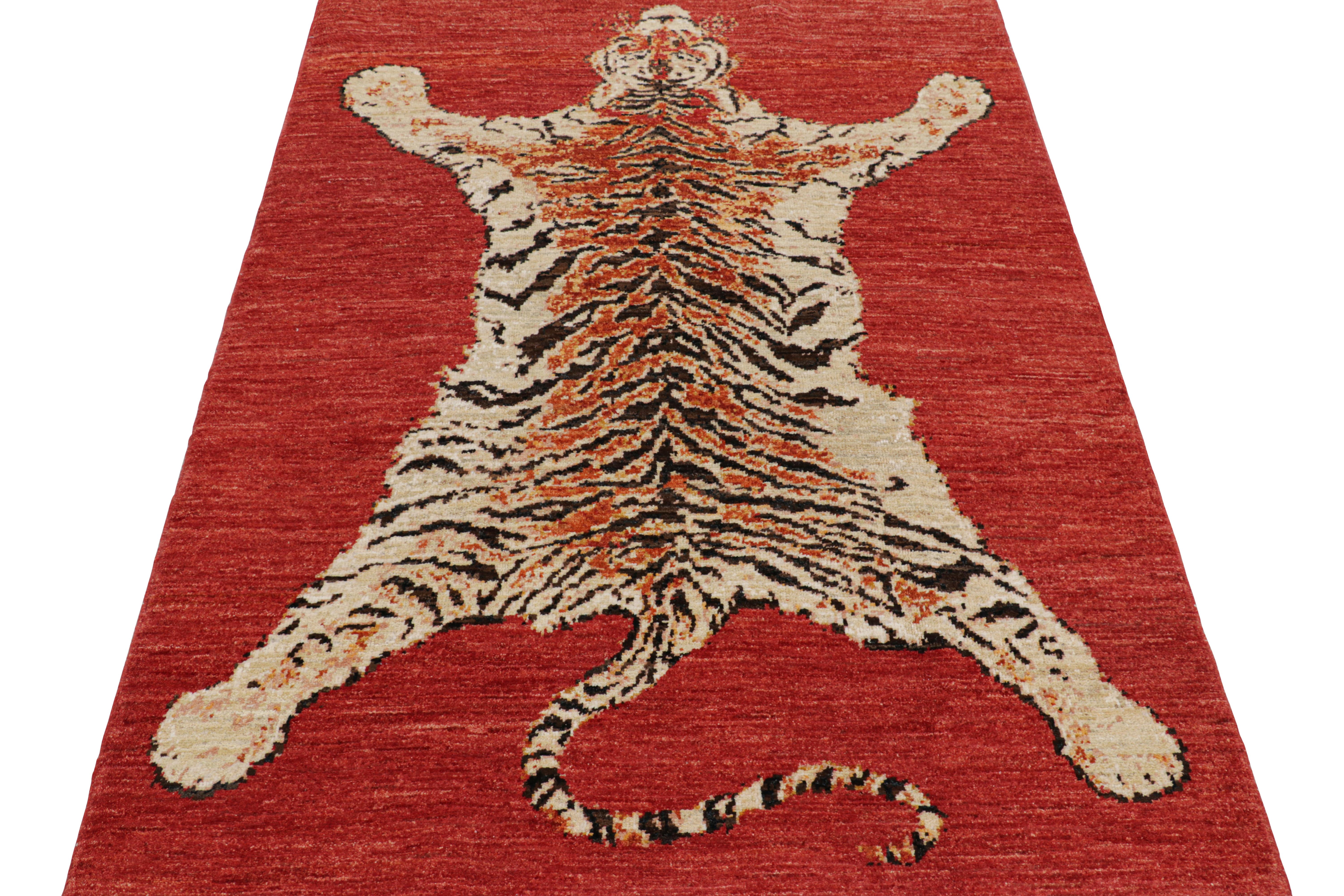 Noué à la main Rug & Kilim's Tiger Skin Rug in Red with Orange and Beige-Brown Pictorial (en anglais) en vente