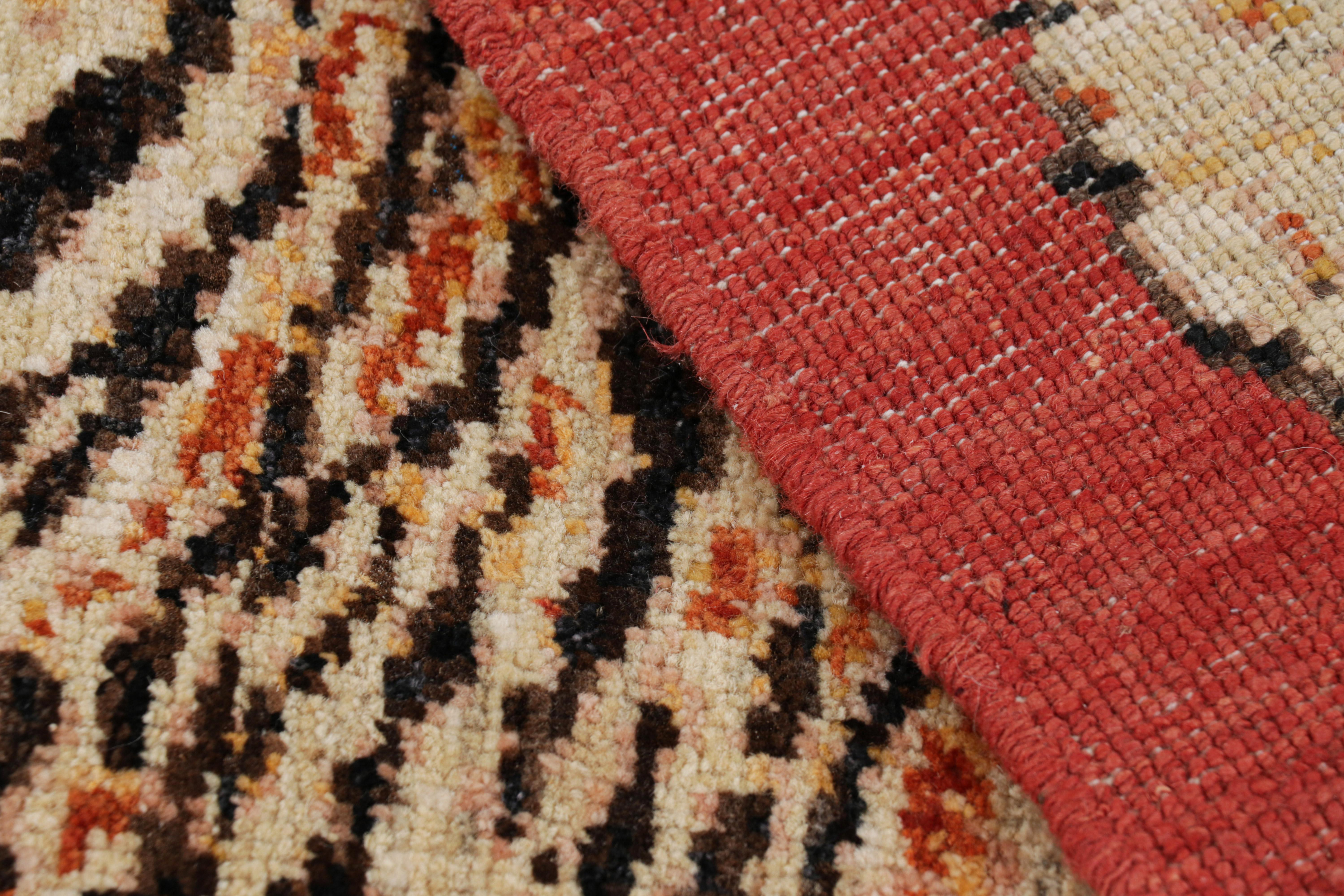 XXIe siècle et contemporain Rug & Kilim's Tiger Skin Rug in Red with Orange and Beige-Brown Pictorial (en anglais) en vente