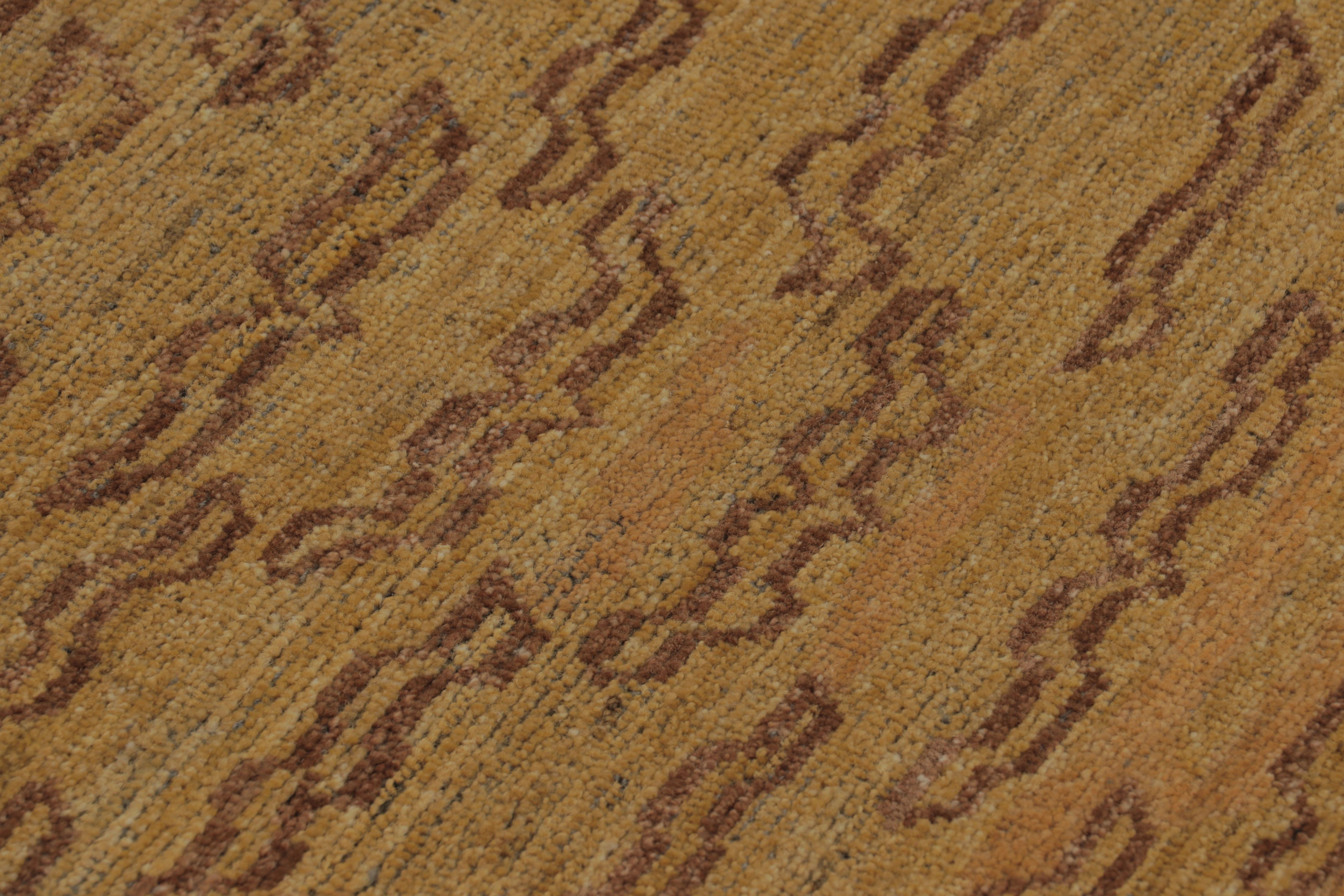 Rug & Kilim's Tigerfell-Teppich, nachtschwarzer Grund mit mythischem Bildmotiv (Wolle) im Angebot