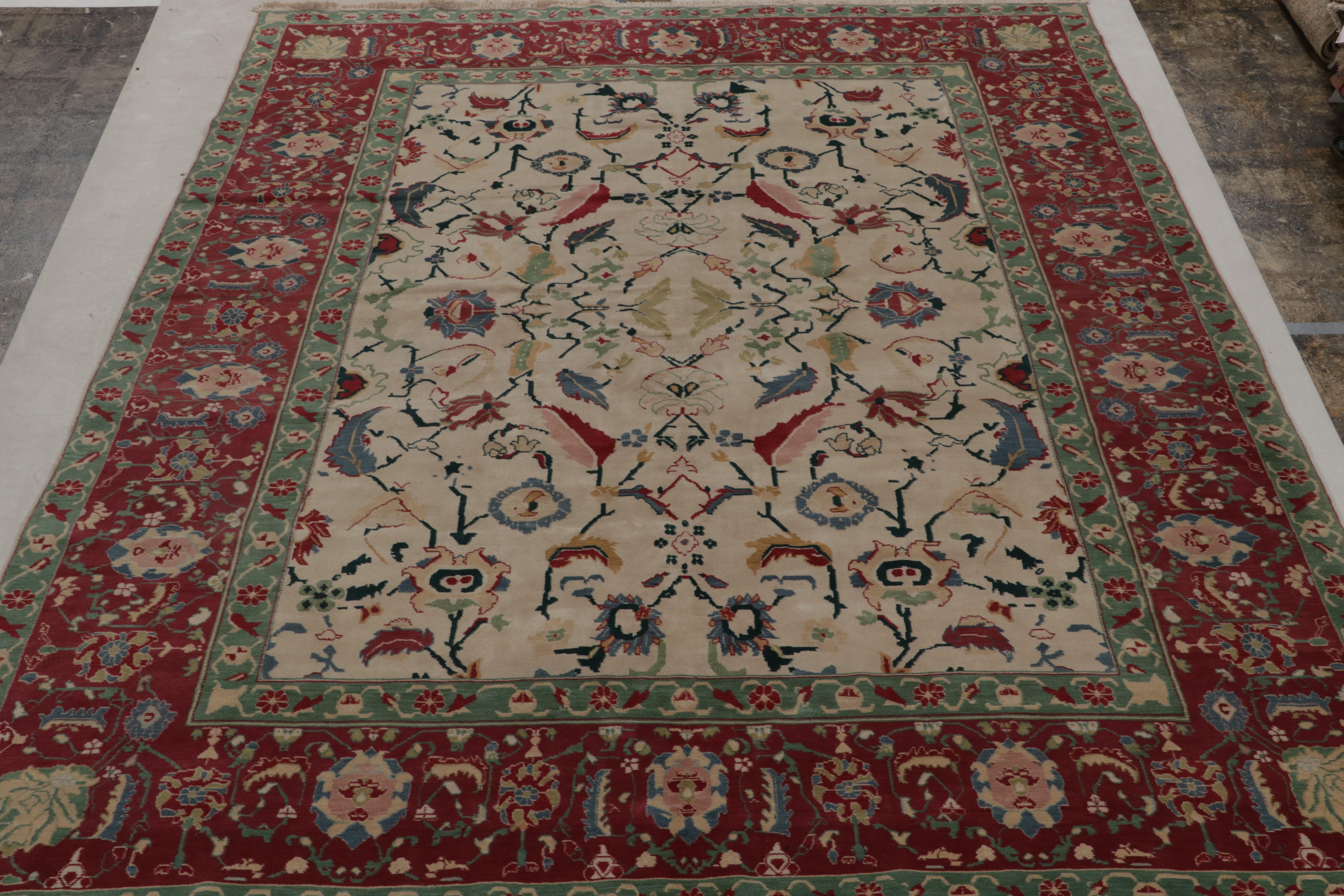 Traditioneller Agra-Teppich von Rug & Kilim in Beige, Rot und Teal mit Blumenmuster (21. Jahrhundert und zeitgenössisch) im Angebot
