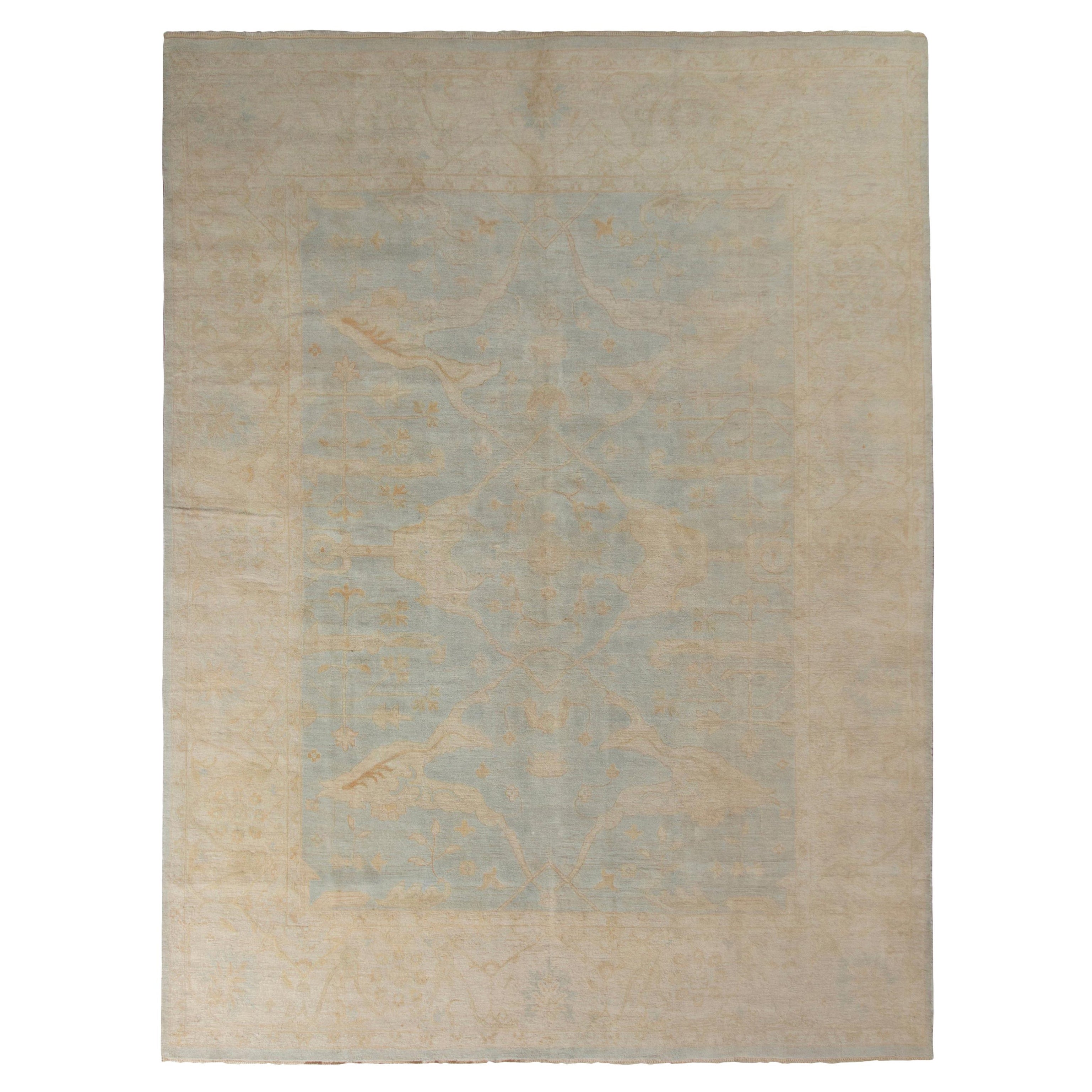 Rug & Kilim's Transitional Oushak Style Teppich in Beige und Blau mit Blumenmuster im Angebot