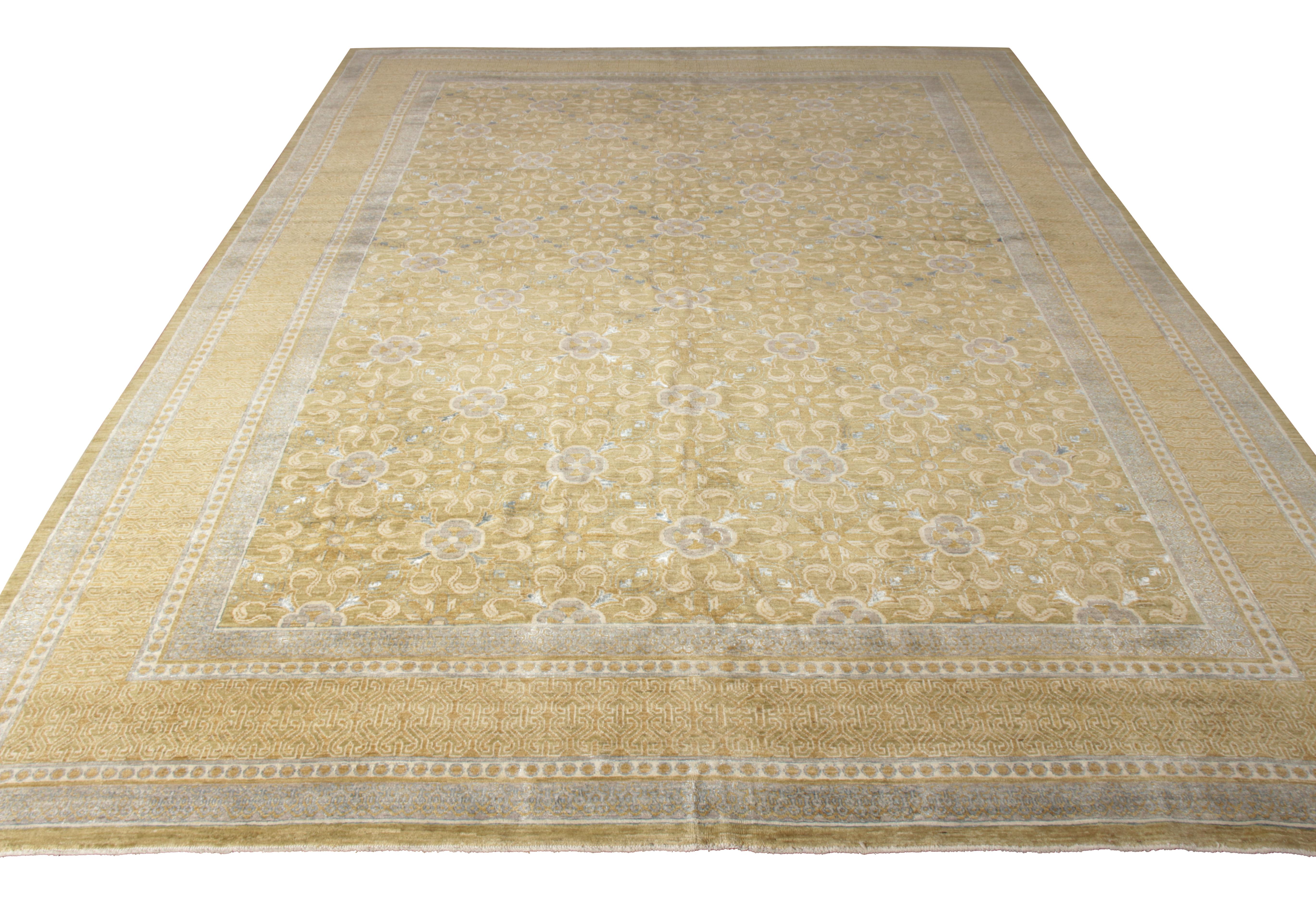 Coming from Rug & Kilim’s Modern Classics collection, this 9x12 drawing combines transitional and modern aesthetics in an expressive floral pattern accentuated by borders in alternating colours of pale blue and golden beige-brown for a captivating