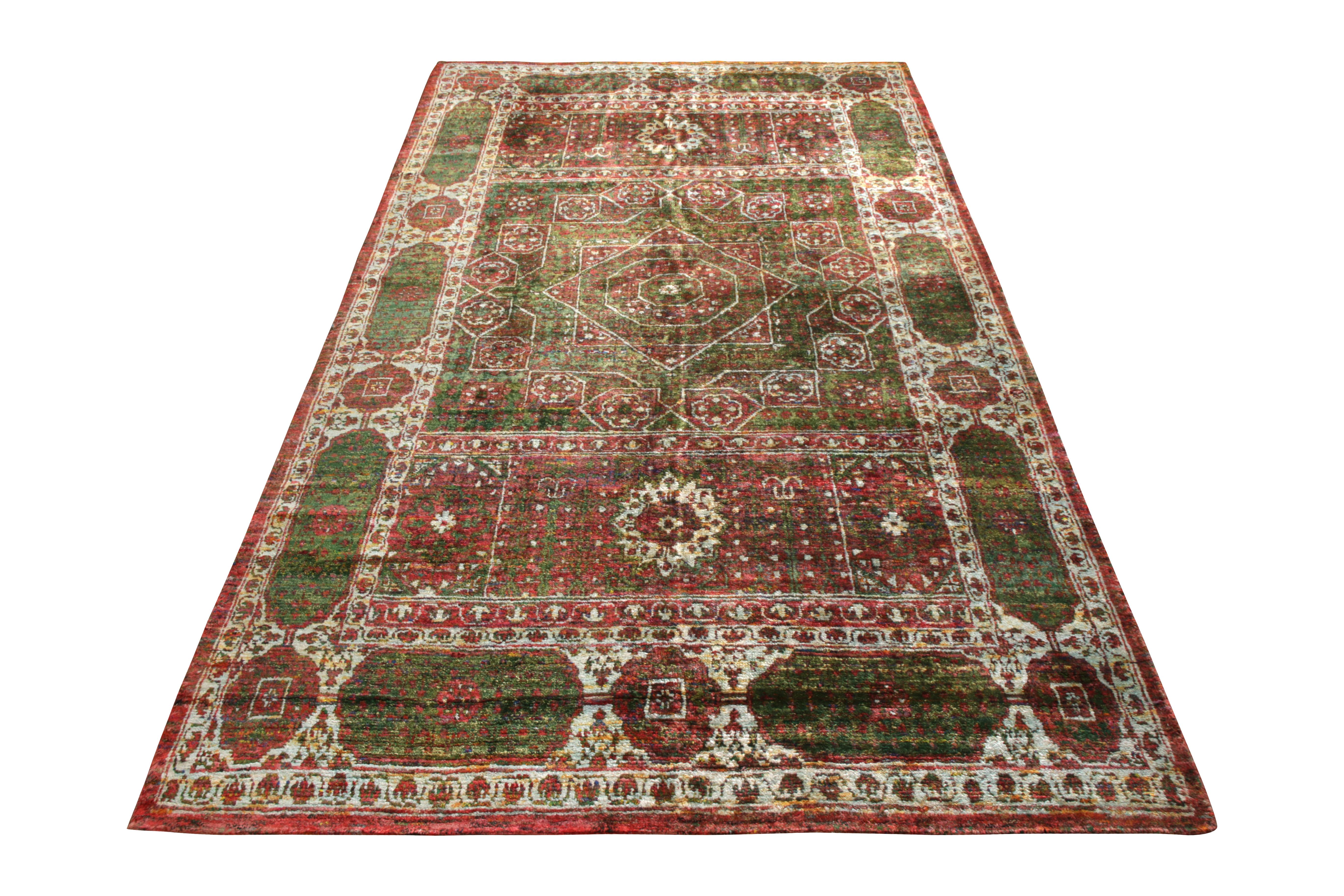 A 5x9 hand-knotted piece from Rug & Kilim’s Modern Classics Collection, inspired from iconic Indian rugs of unique transitional approach. Catching attention is a central medallion pattern that branches out elegantly with a floral pattern lending a