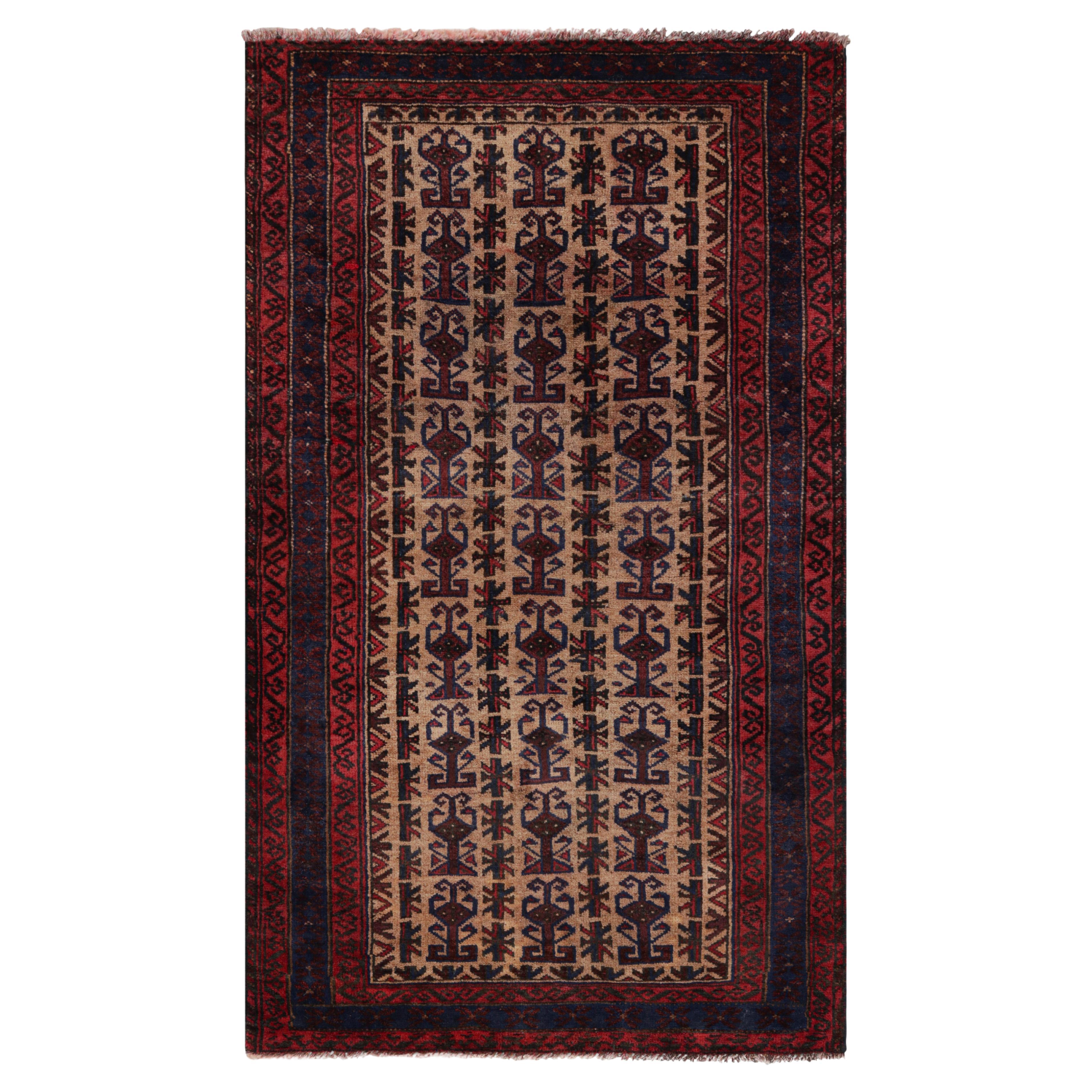 Alfombra Tribal Baluch de Rug & Kilim en beige con motivos geométricos